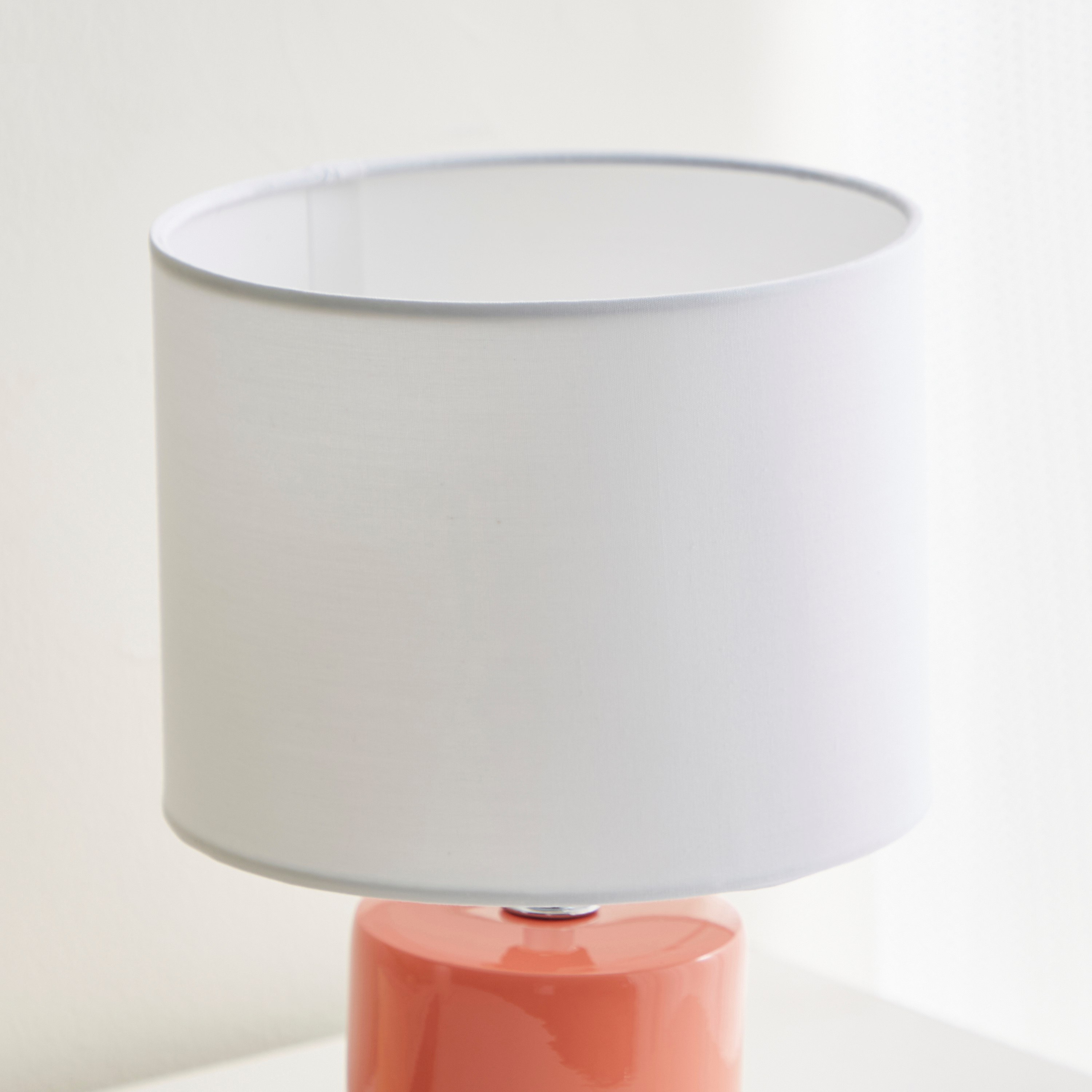 مصباح طاولة سيراميك من لوميير - 18x18x28 سم-hbxlivingroom-lighting-tablelamps-image-3
