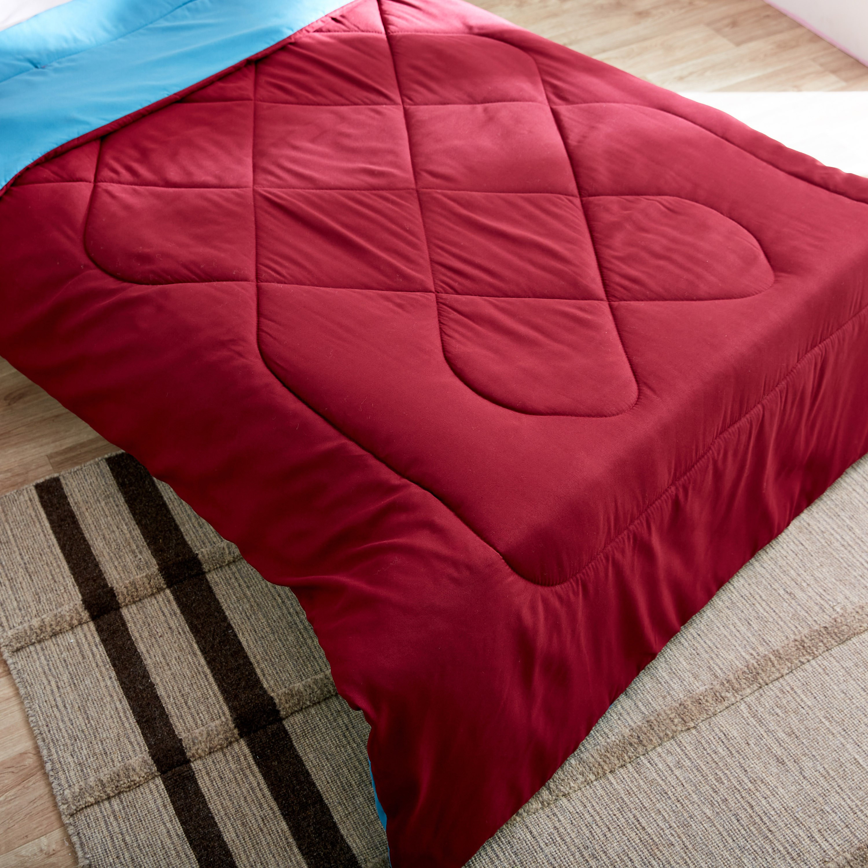 طقم لحاف ألياف دقيقة فردي يستخدم على الوجهين قطعتين من ديربي - 135x220 سم-hbxkidsandyouth-beddingandfurnishings-comfortersets-image-4
