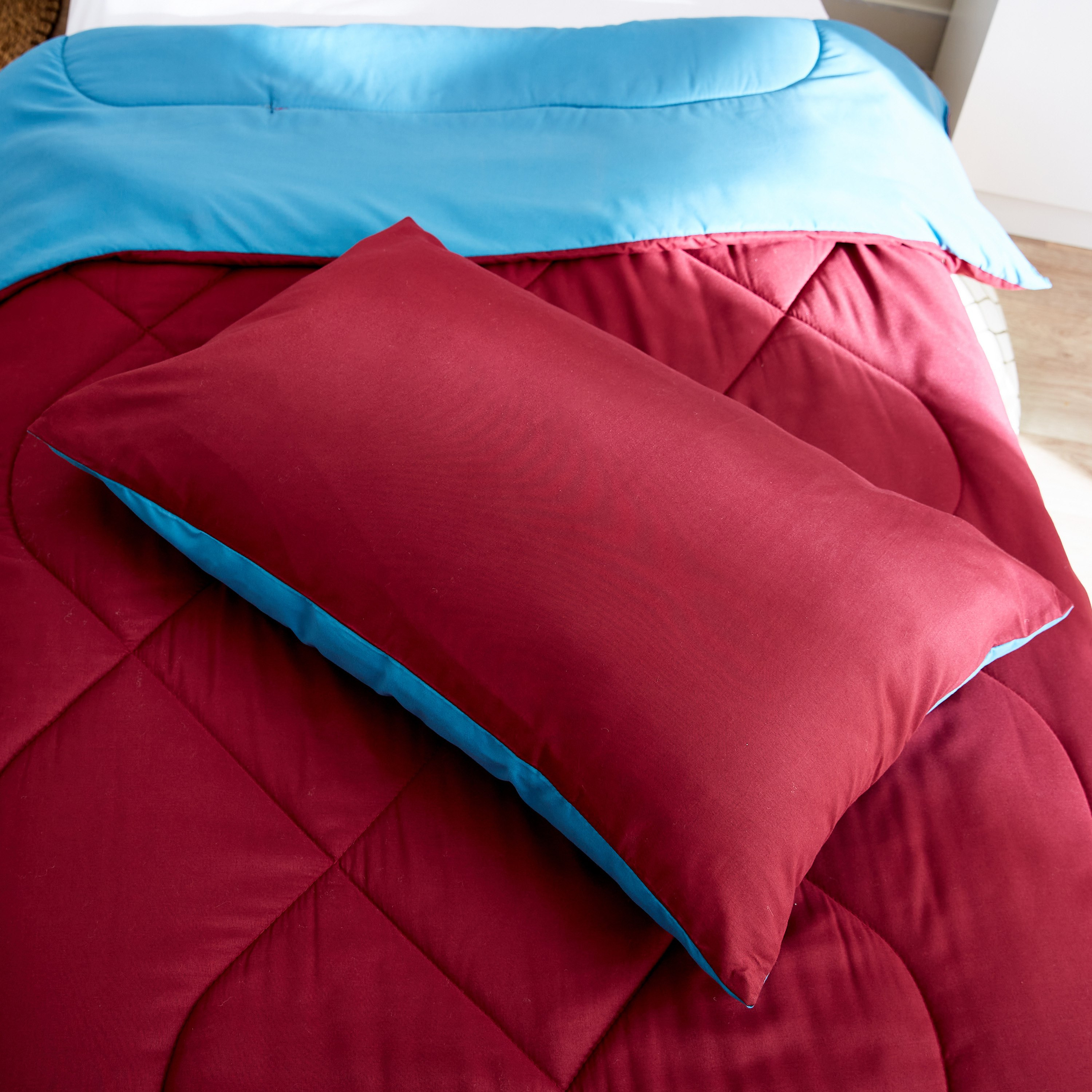 طقم لحاف ألياف دقيقة فردي يستخدم على الوجهين قطعتين من ديربي - 135x220 سم-hbxkidsandyouth-beddingandfurnishings-comfortersets-image-6