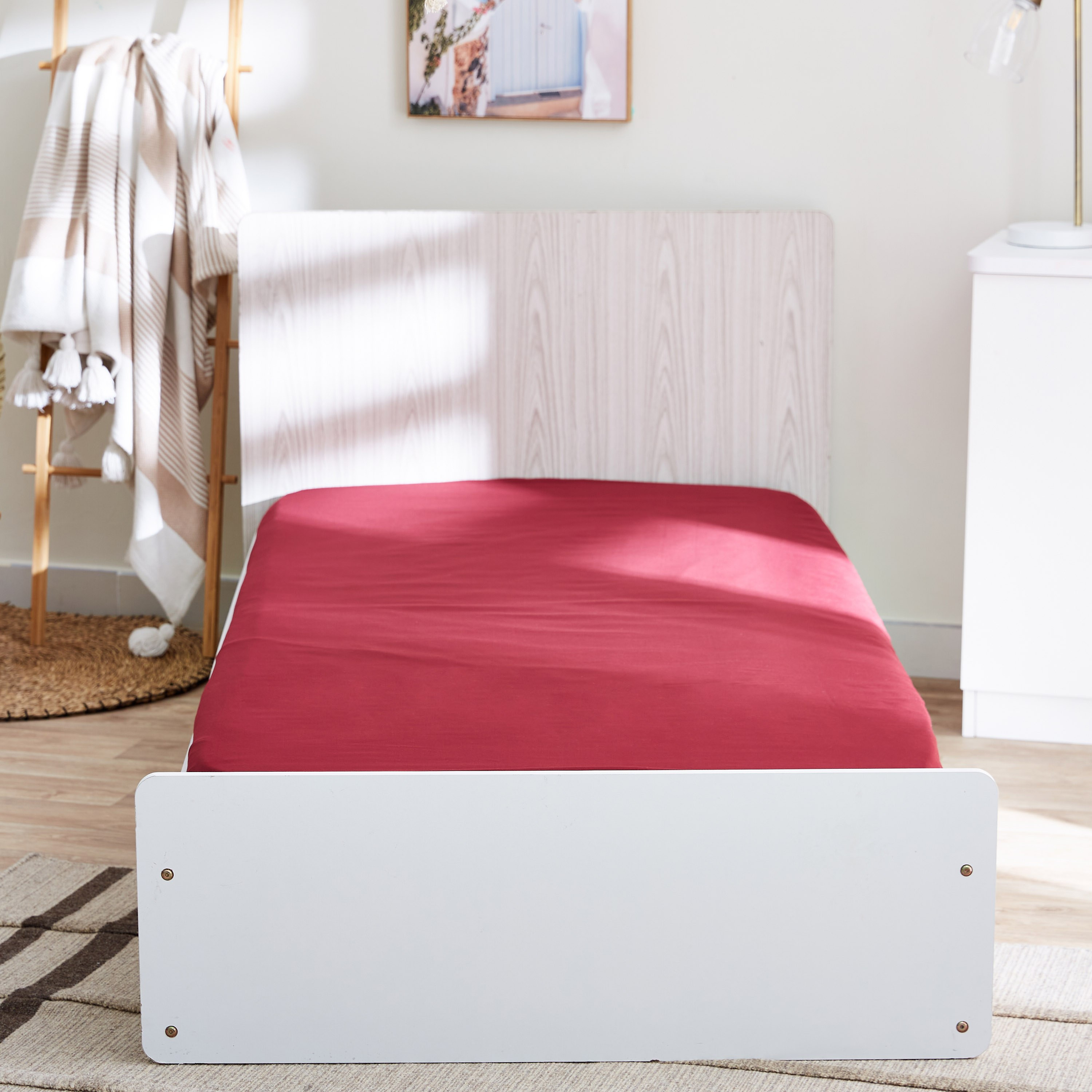 Derby Solid Microfibre Single Fitted Sheet - 90x190+20 cm-hbxhomeware-hbxbedroom-image-3