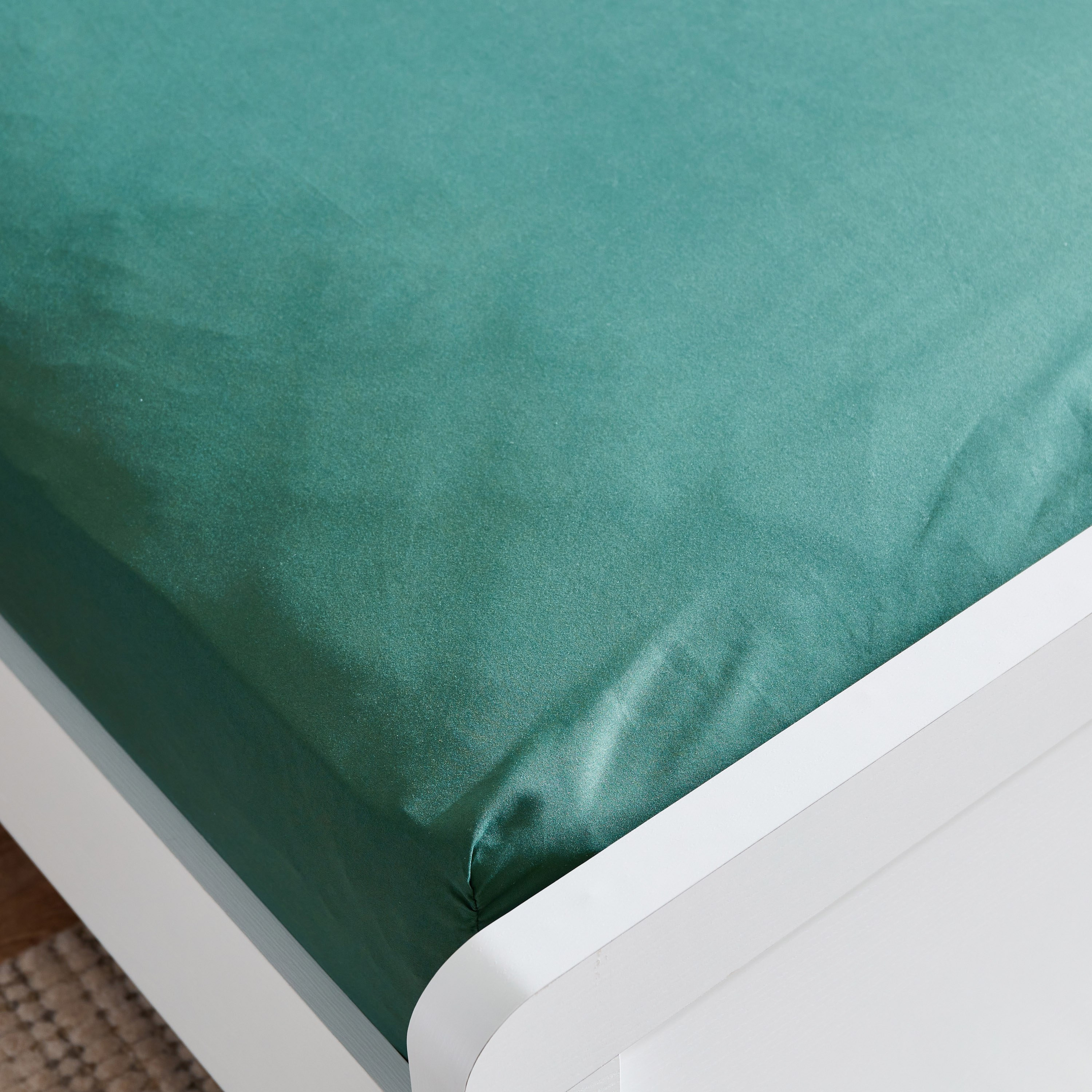 Derby Solid King Microfibre Fitted Sheet - 180x200+25 cm-hbxhomeware-hbxbedroom-image-4