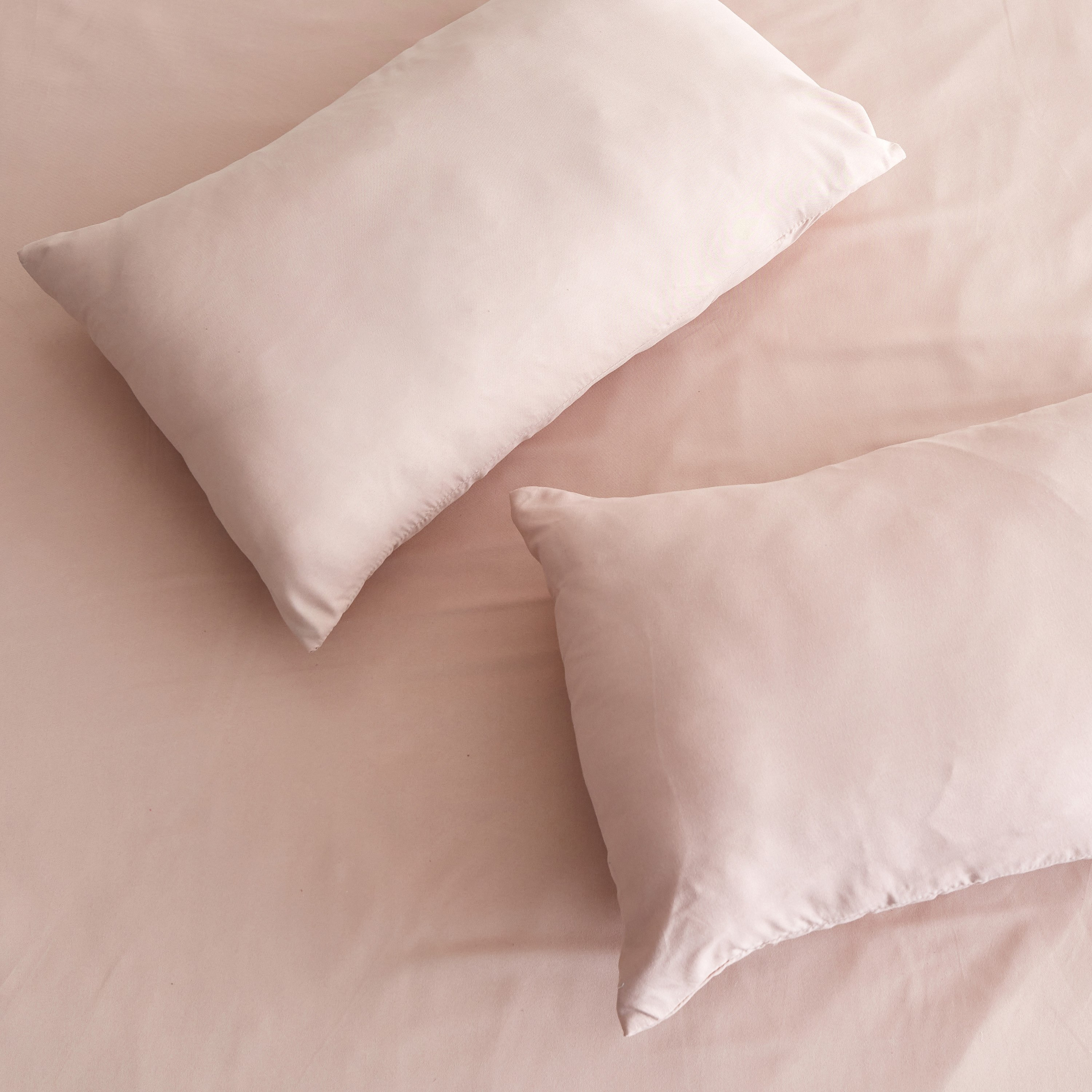 Derby 2-Piece Solid Microfibre Pillowcase Set - 45x70 cm-hbxhomeware-hbxbedroom-image-3