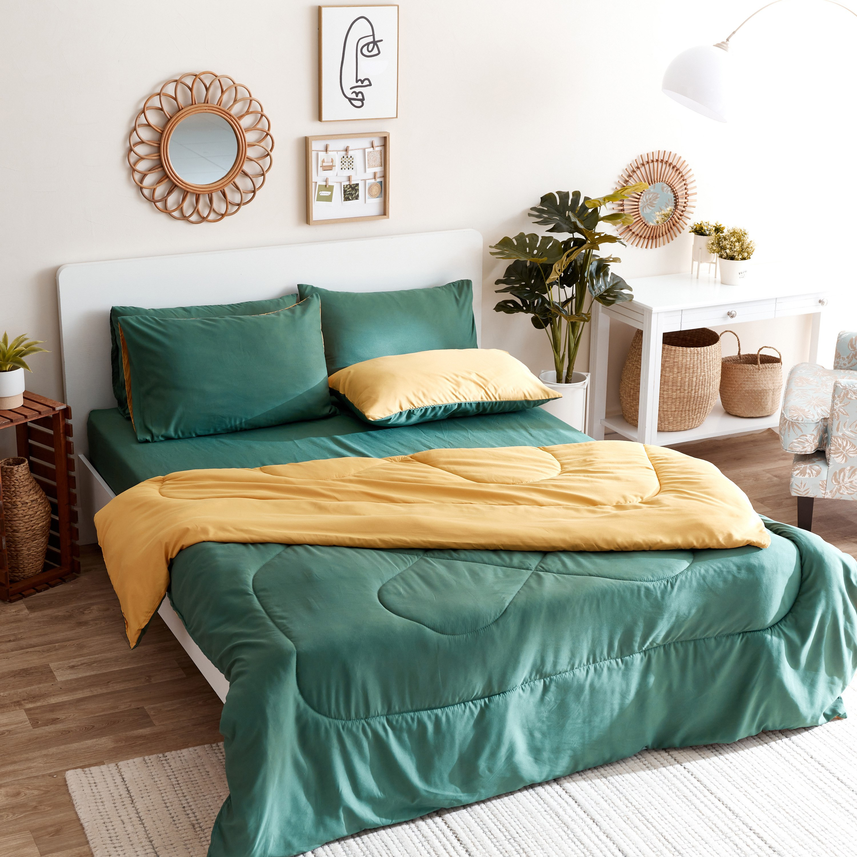 طقم غطاء وسادة ألياف دقيقة سادة من ديربي - 45x75 سم-hbxhomeware-hbxbedroom-image-5