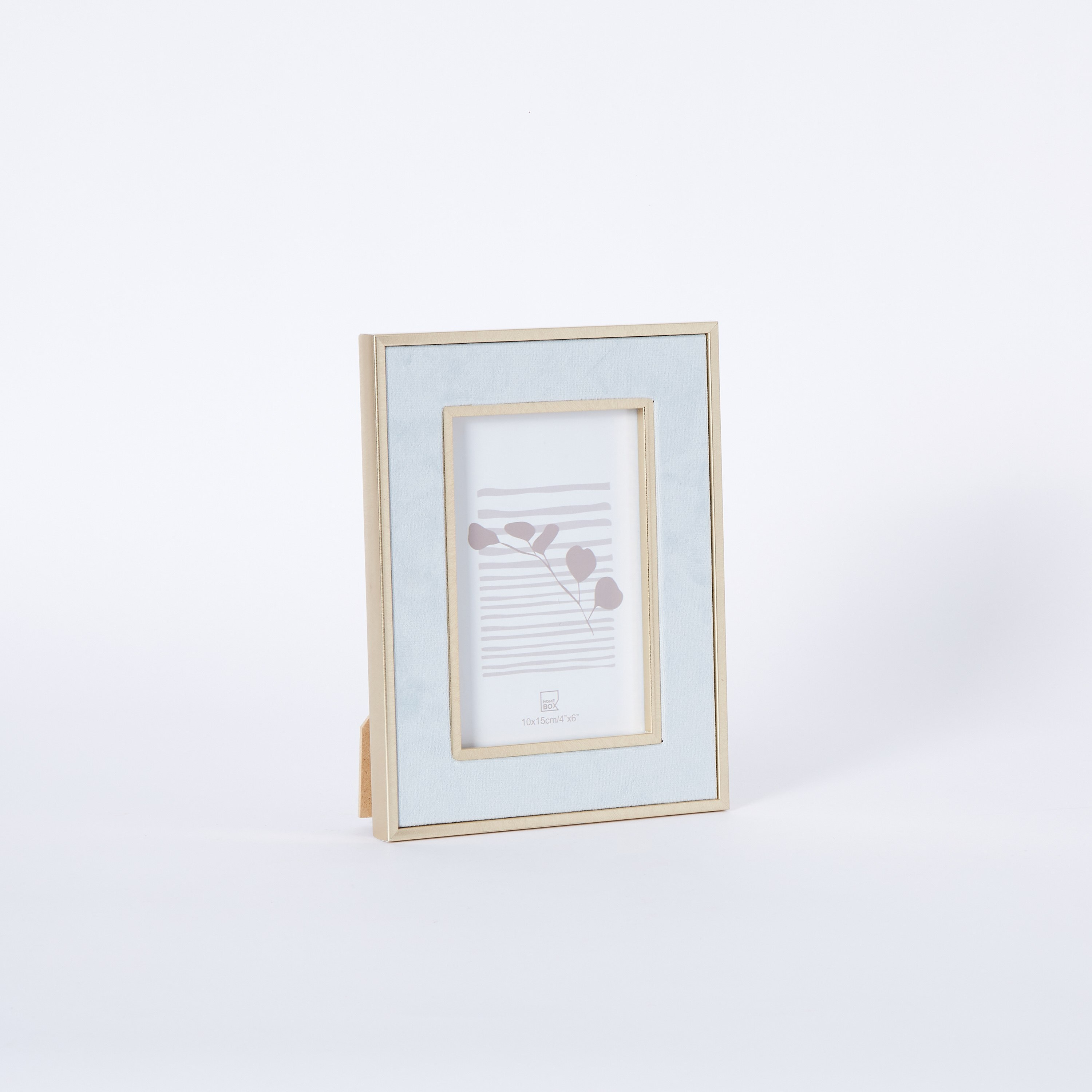 برواز صور مخملي من ليا - 17x2x22  سم-hbxbedroom-decorandaccessories-photoframes-image-5