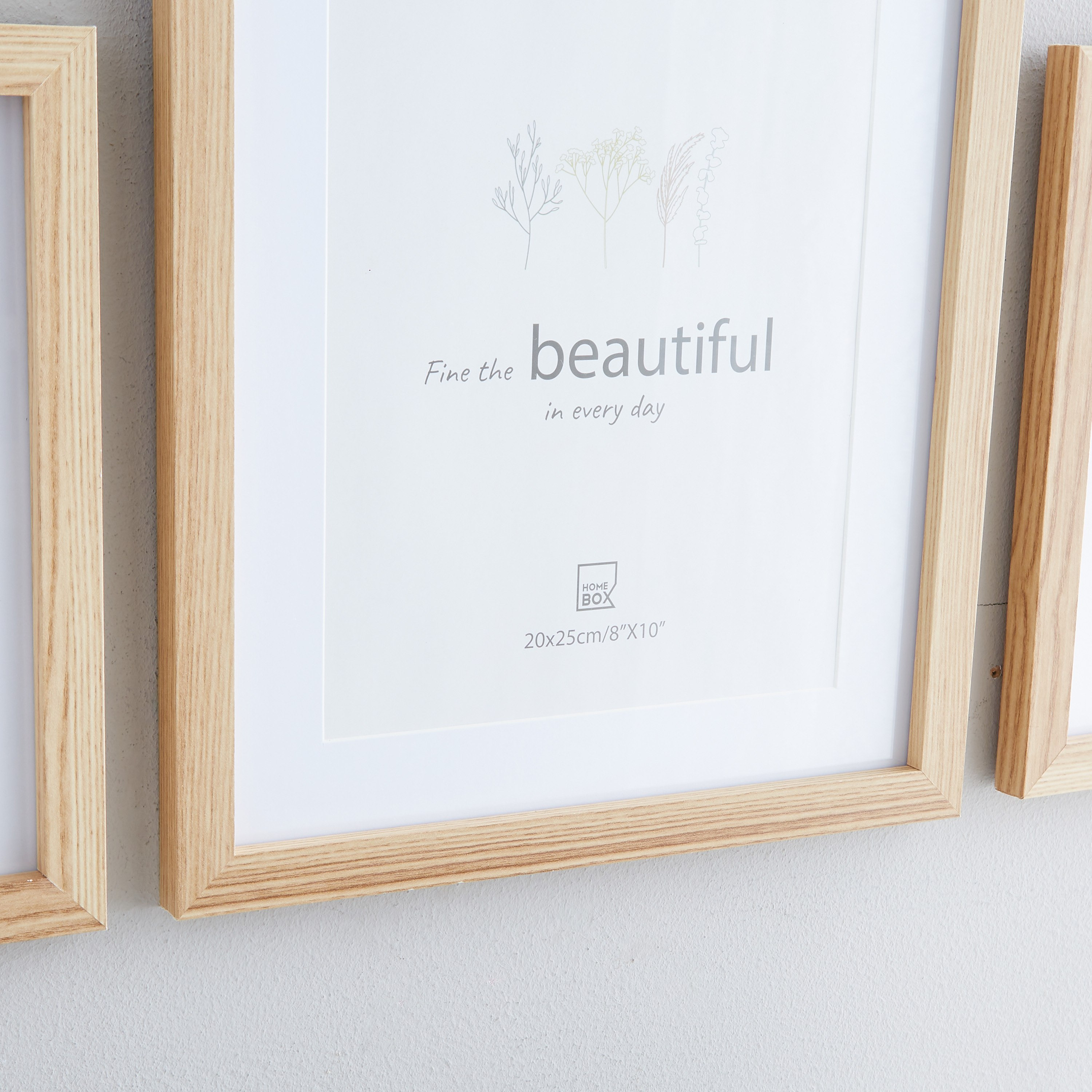 Lia 5-Piece Photo Frame Set-hbxbedroom-decorandaccessories-photoframes-image-3