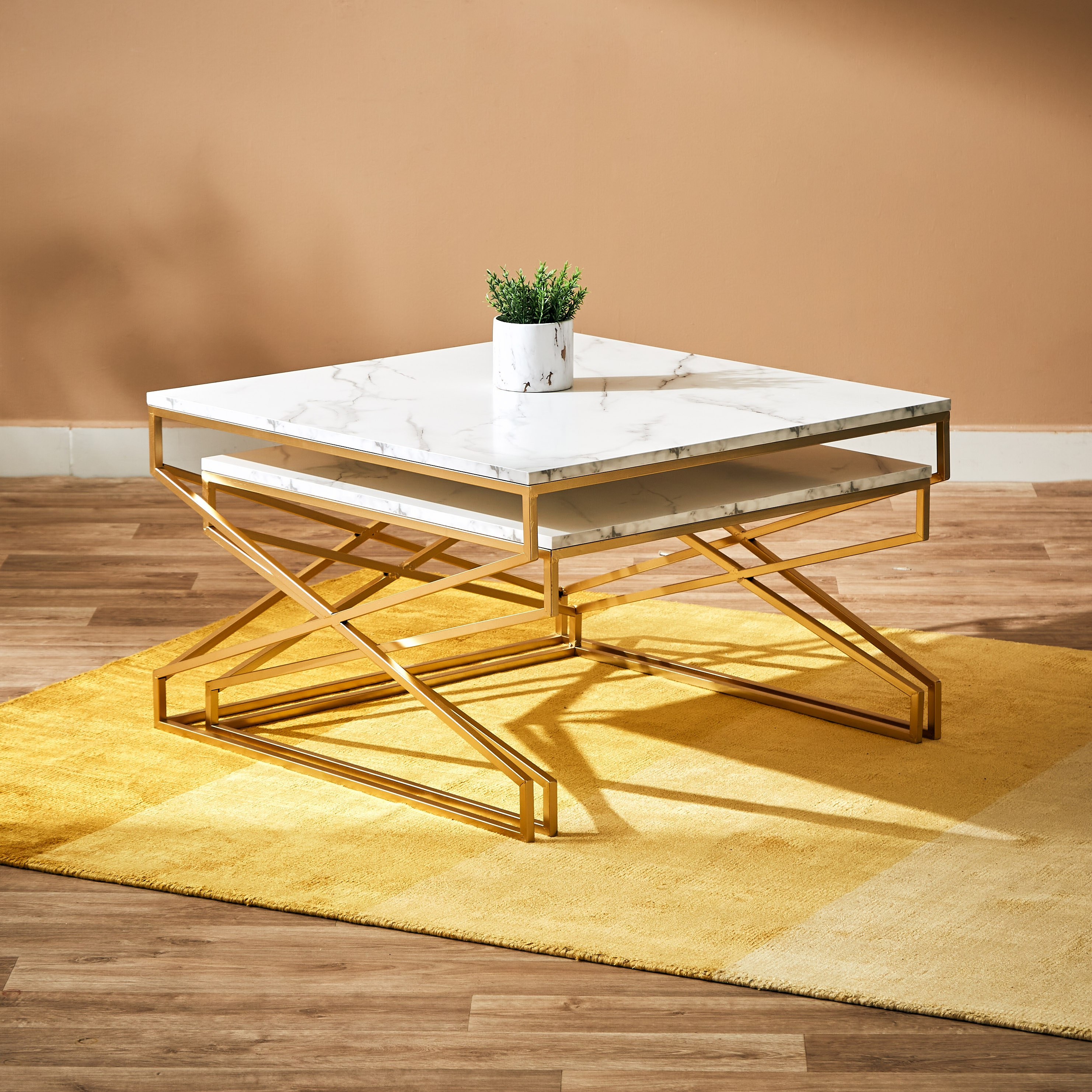 Marble coffee deals table nest