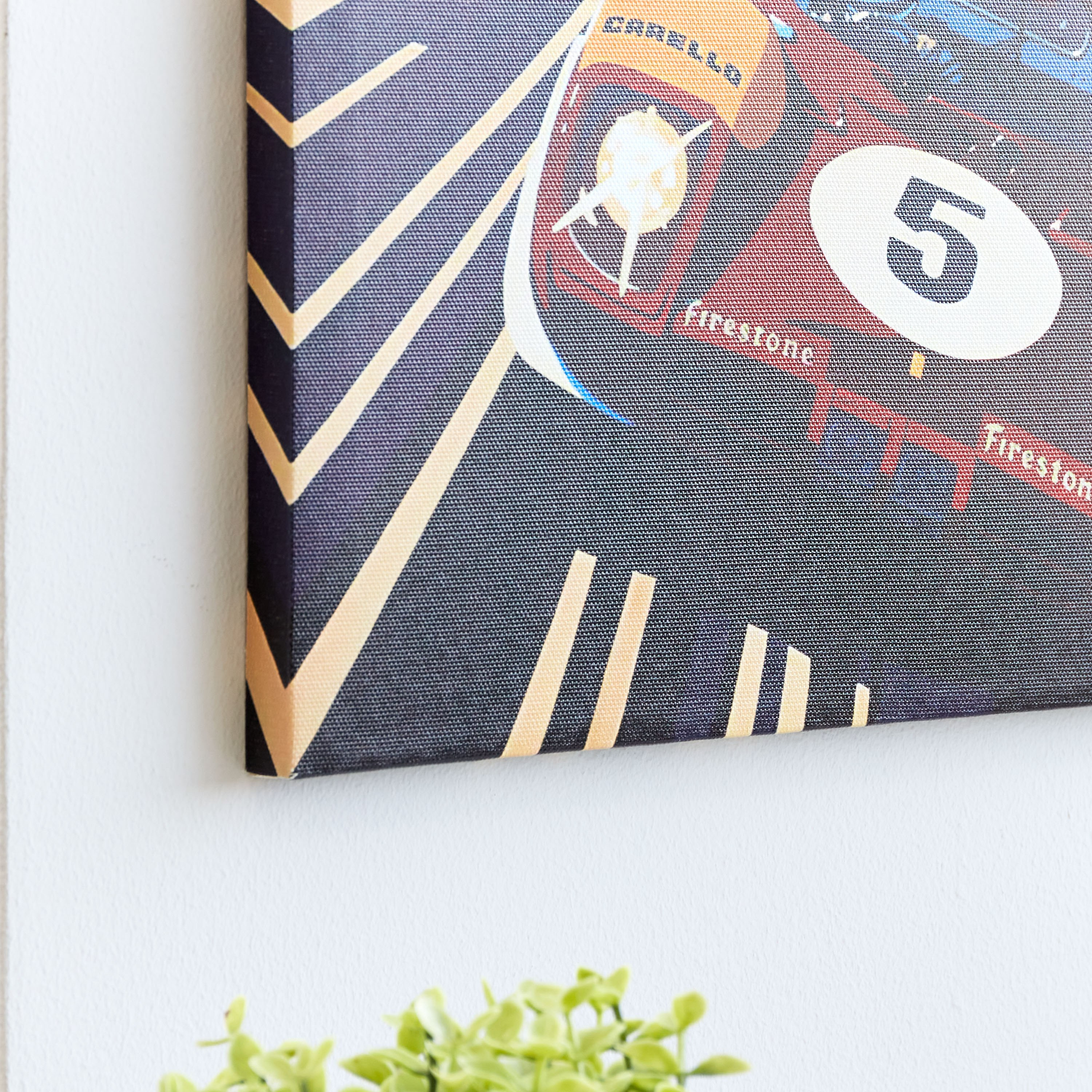 طقم لوحات كانفاس قطعتين بطبعات سيّارات سباق من آرتيستري - 30x30x1.8 سم-hbxhomeware-hbxkidsandyouth-image-3