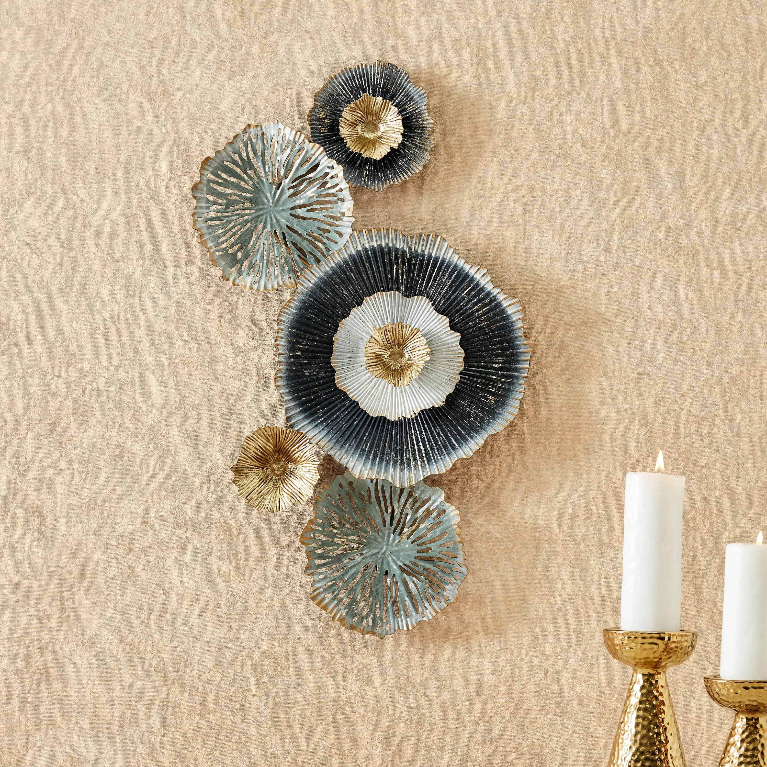 Iris Metal Flowers in Bloom Wall Art - 36x6x65 cm-hbxdiningroom-walldecor-wallart-image-1
