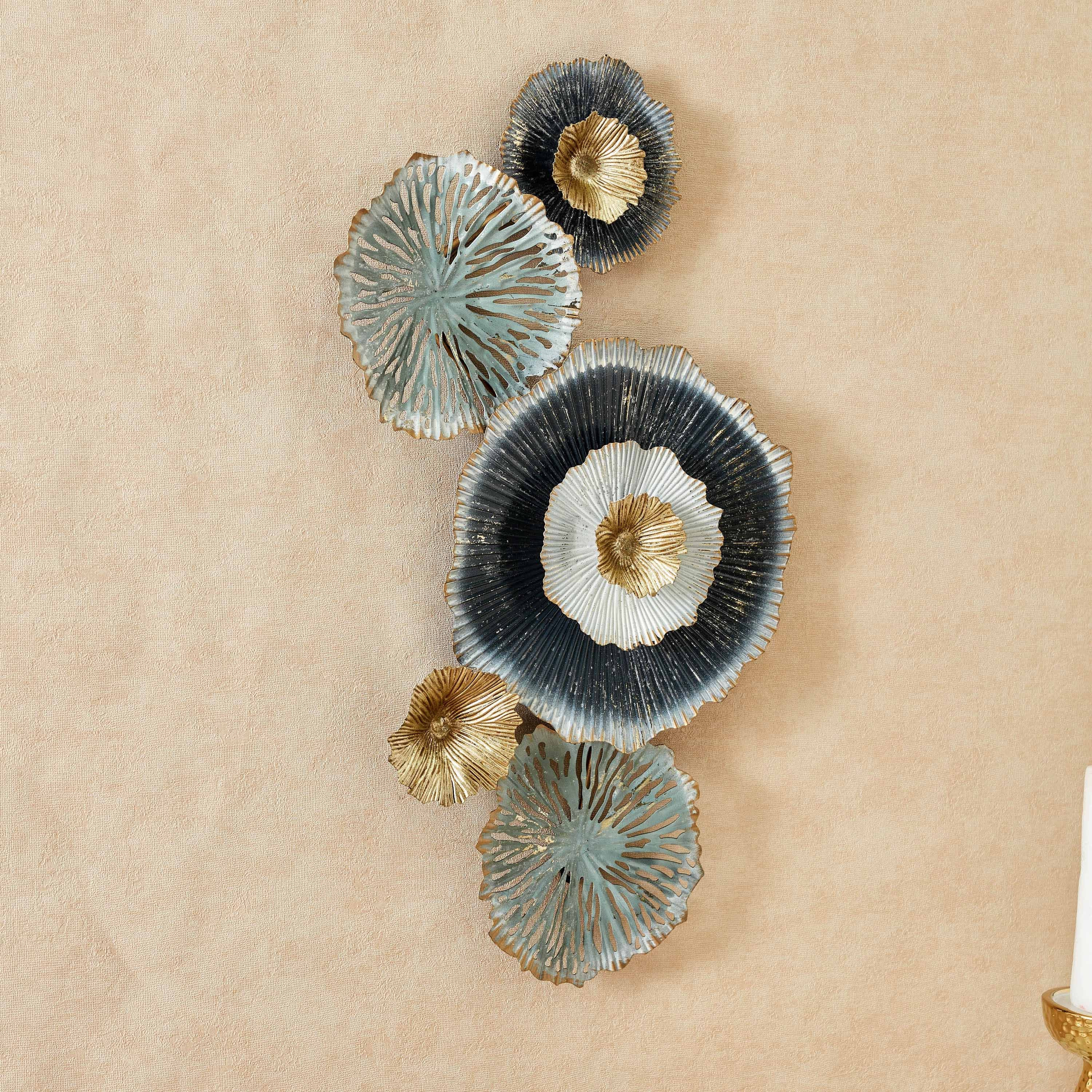 Iris Metal Flowers in Bloom Wall Art - 36x6x65 cm-hbxdiningroom-walldecor-wallart-image-2