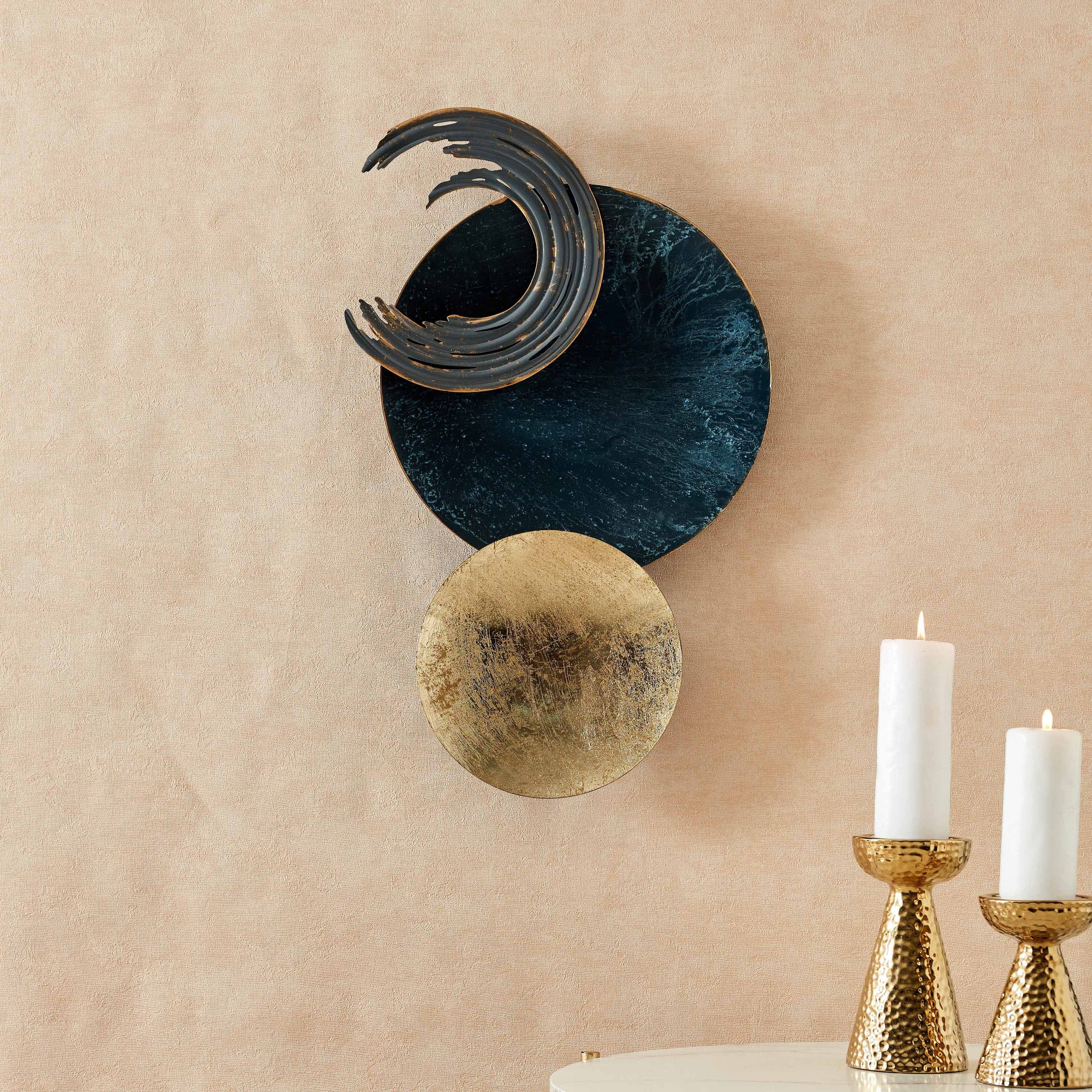 زينة حائط بارزة الملمس معدن من إيريس - 39x5x61 سم-hbxdiningroom-walldecor-wallart-image-1