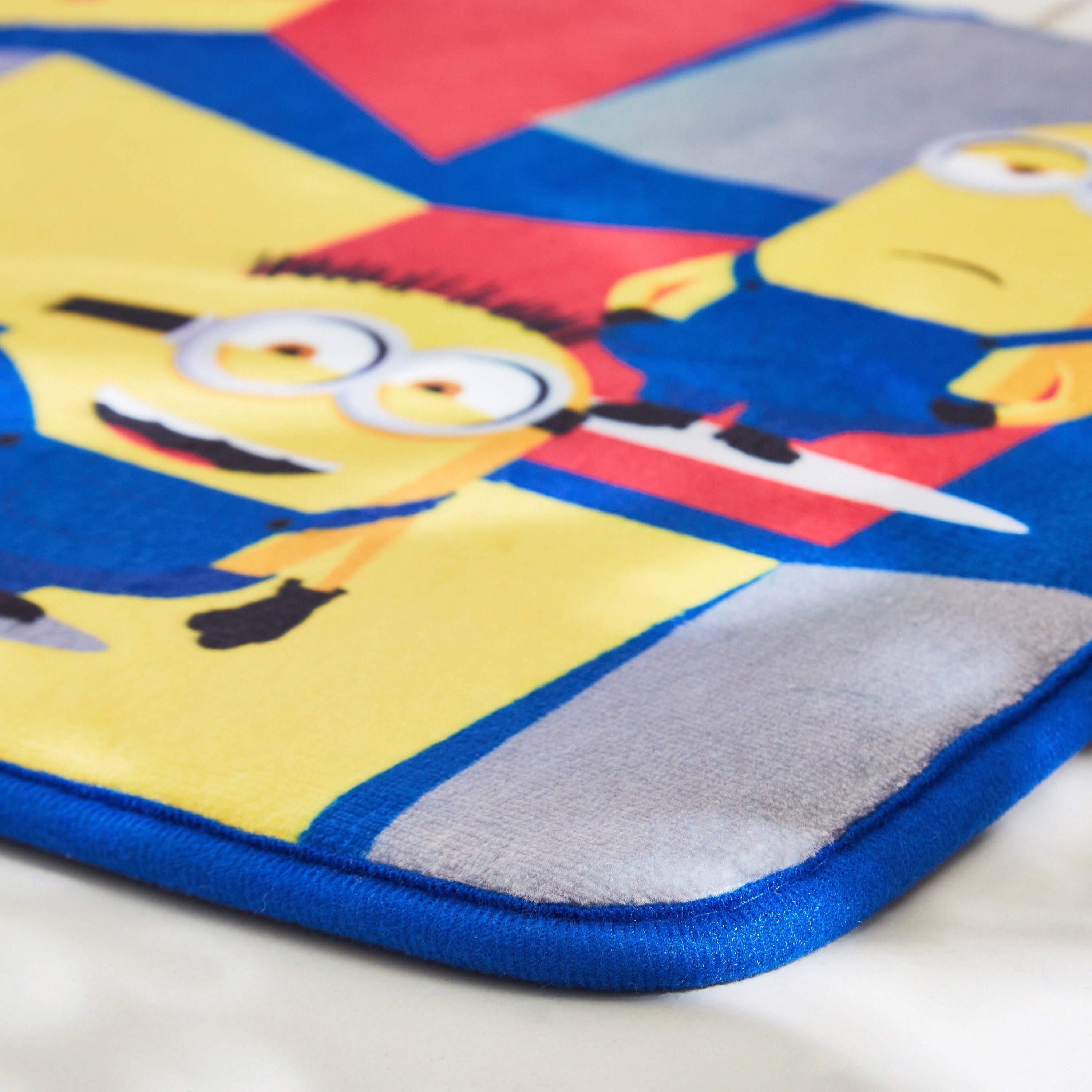 سجّادة أرضيّة مينيونز - 40x60 سم-hbxhomeware-hbxkidsandyouth-image-2