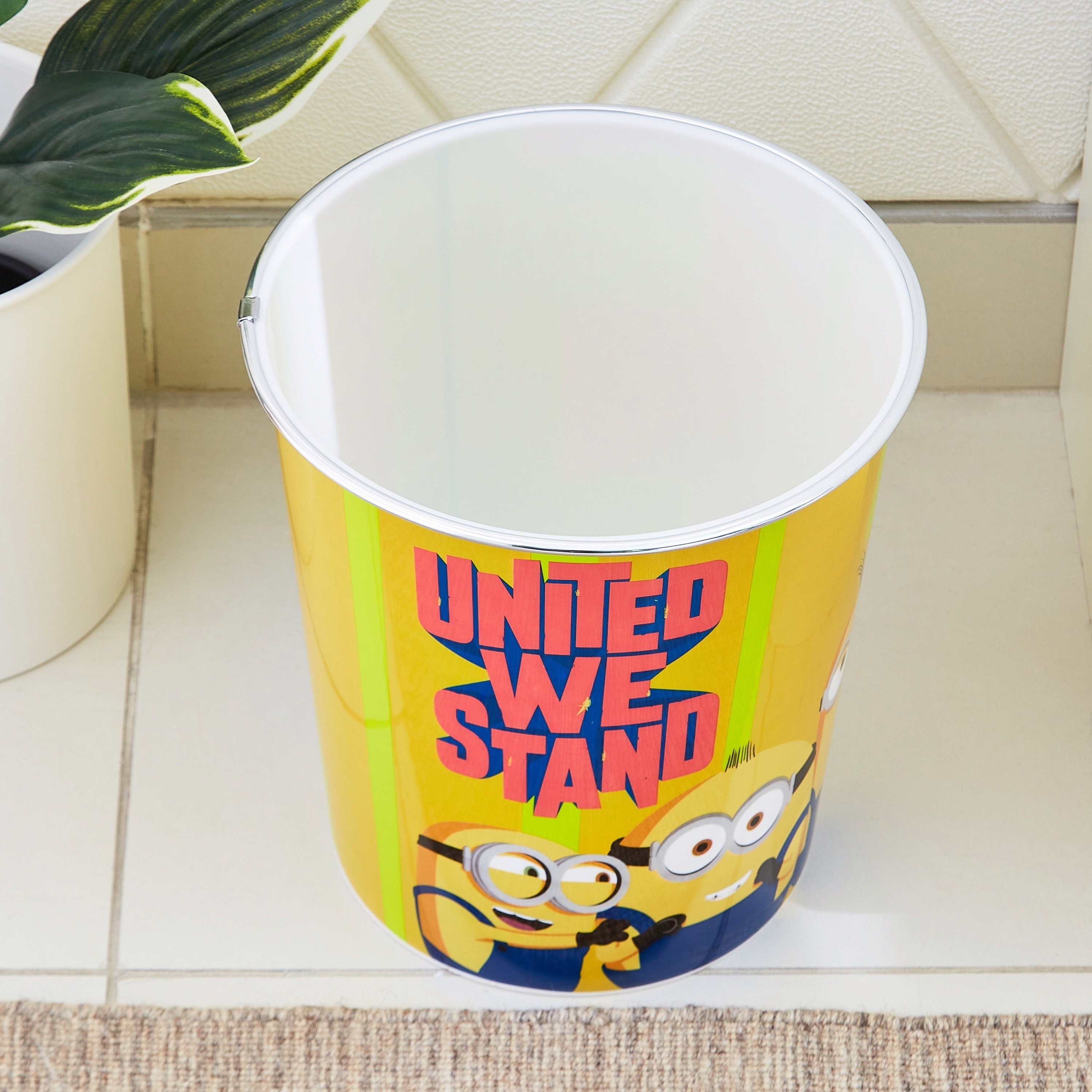 سلة نفايات بتصميم مينيونز يونايتد-hbxhomeware-hbxkidsandyouth-image-2