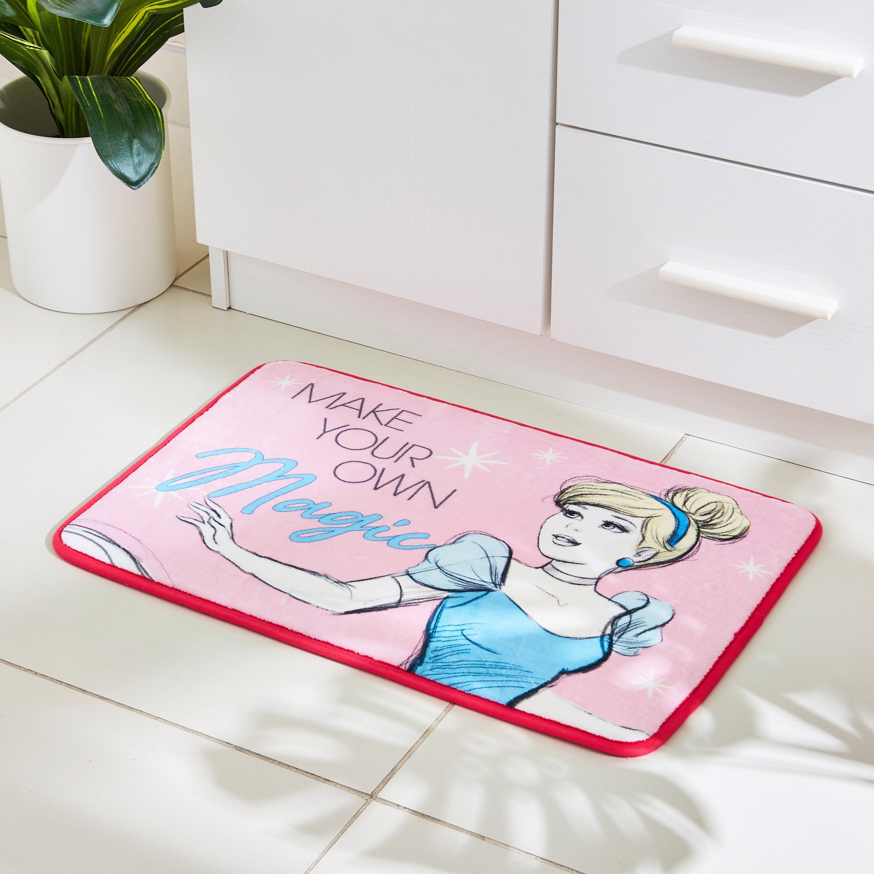 سجادة أرضية بطبعات من برنسيس-hbxhomeware-hbxkidsandyouth-image-1