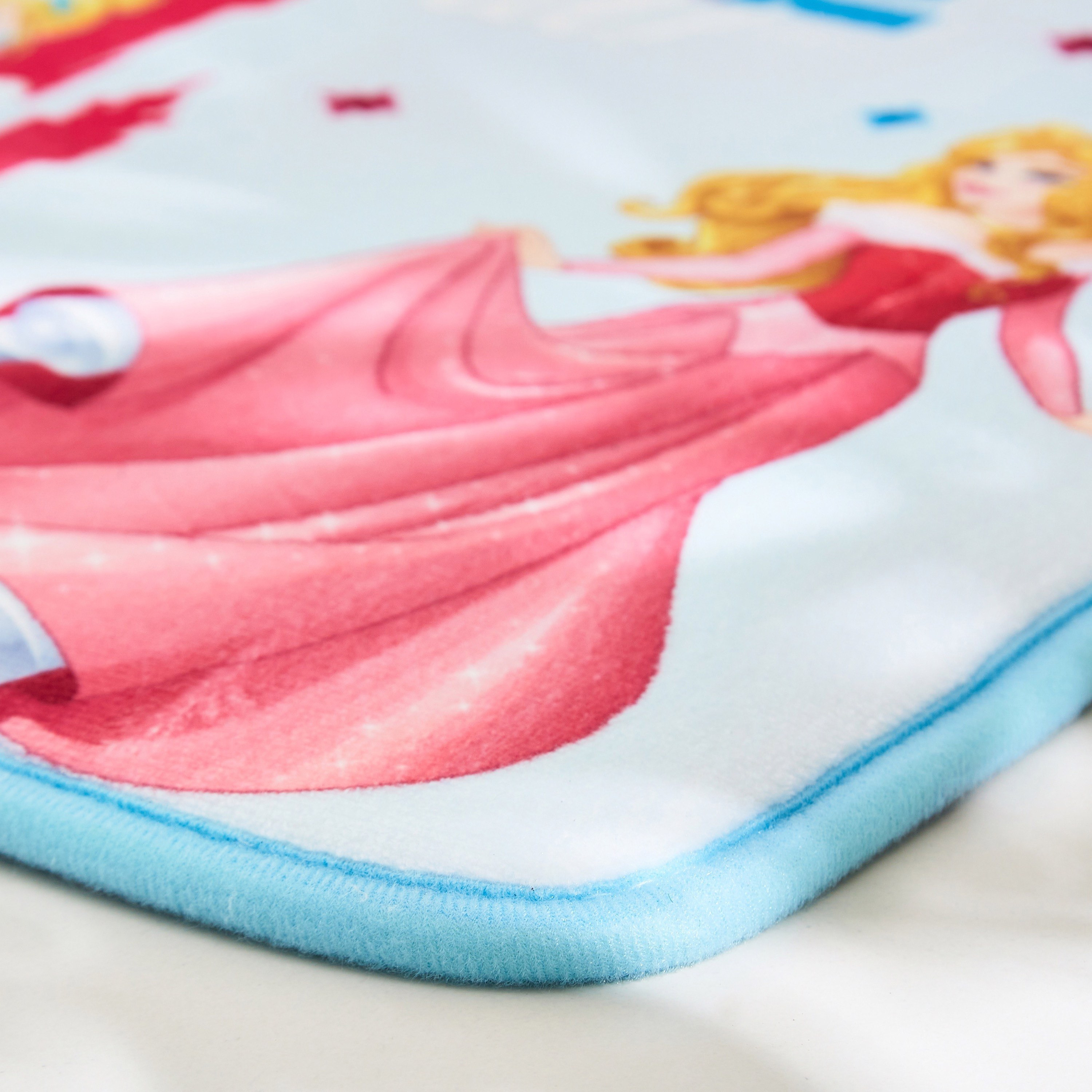 سجادة بطبعات من برنسيس-hbxhomeware-hbxkidsandyouth-image-2