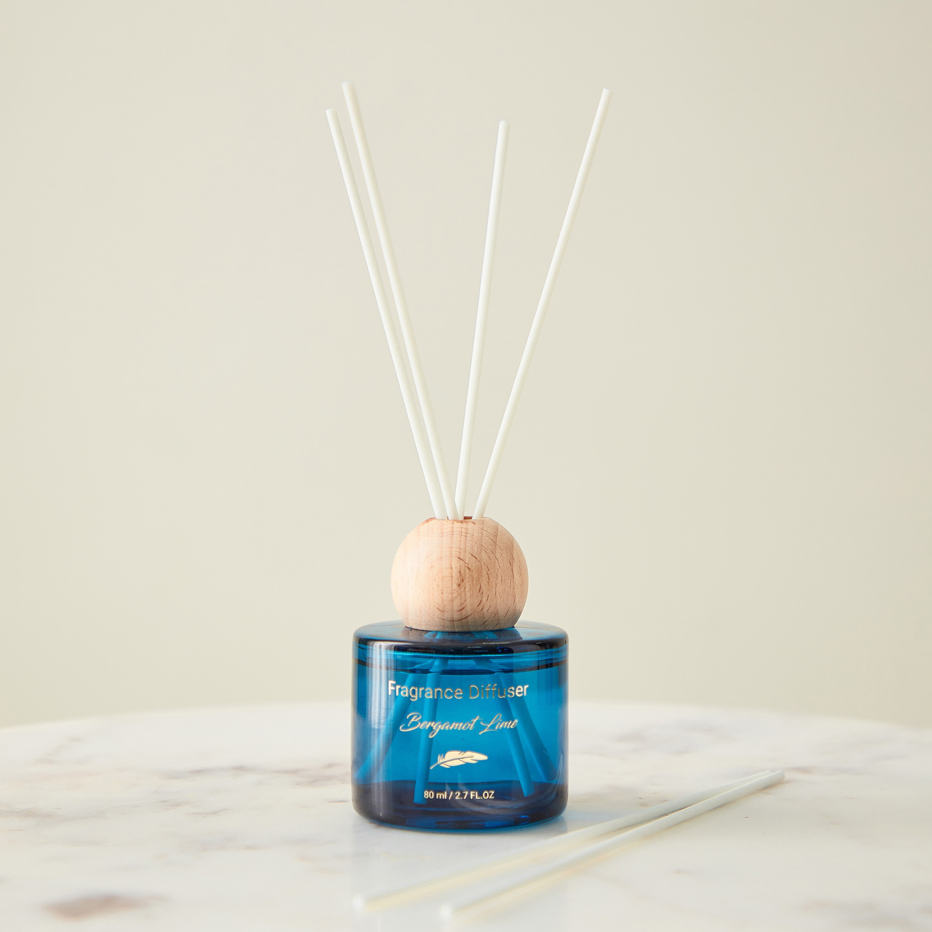 طقم موزع عطور برائحة الليمون والبرغموت من جلاديس ناتشورال لايف - 80 مل-hbxbedroom-homefragrance-diffusers-image-1