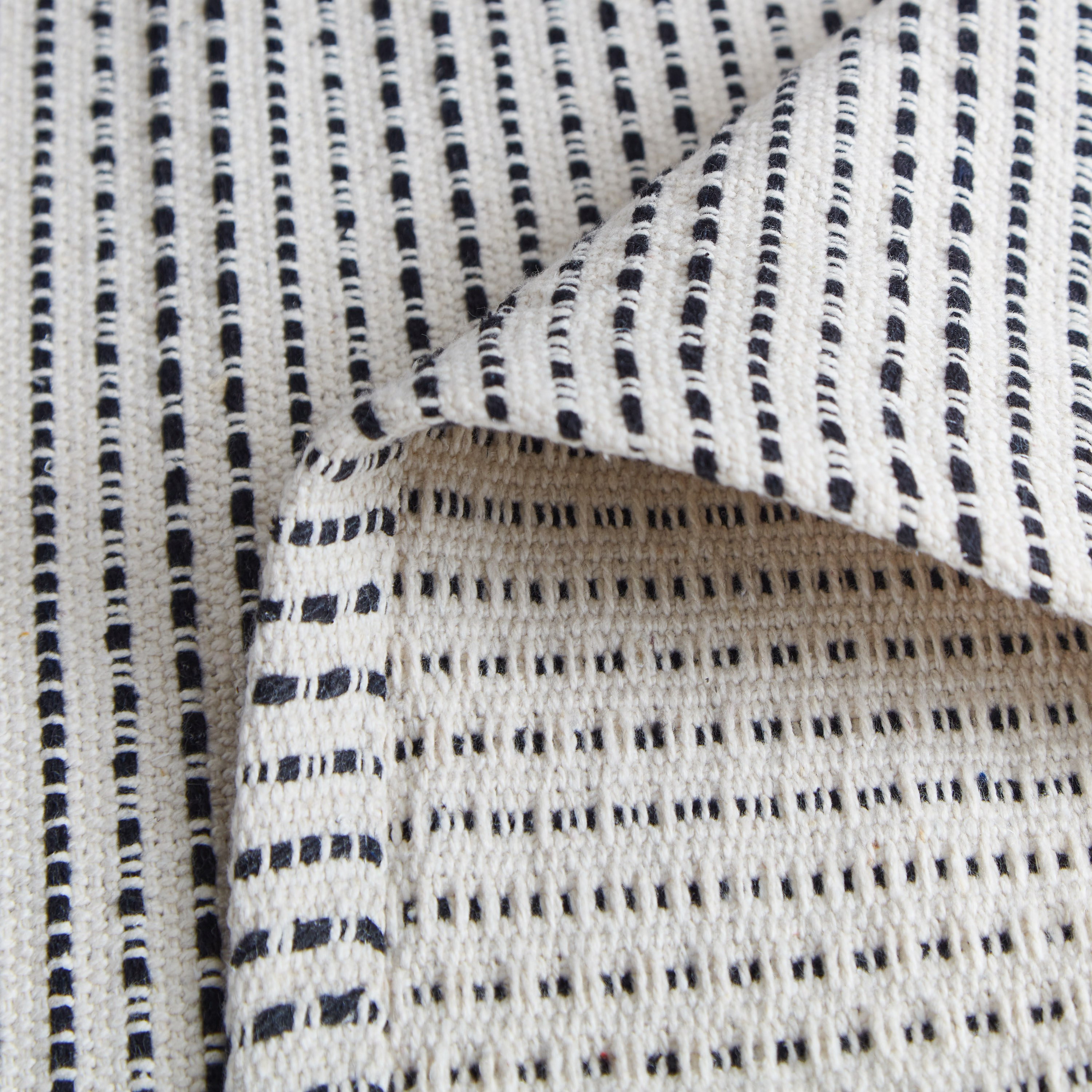 Allan Recycled Cotton Dhurrie - 60x120 cm-hbxdecorandfurnishings-floorcoverings-rugs-image-4
