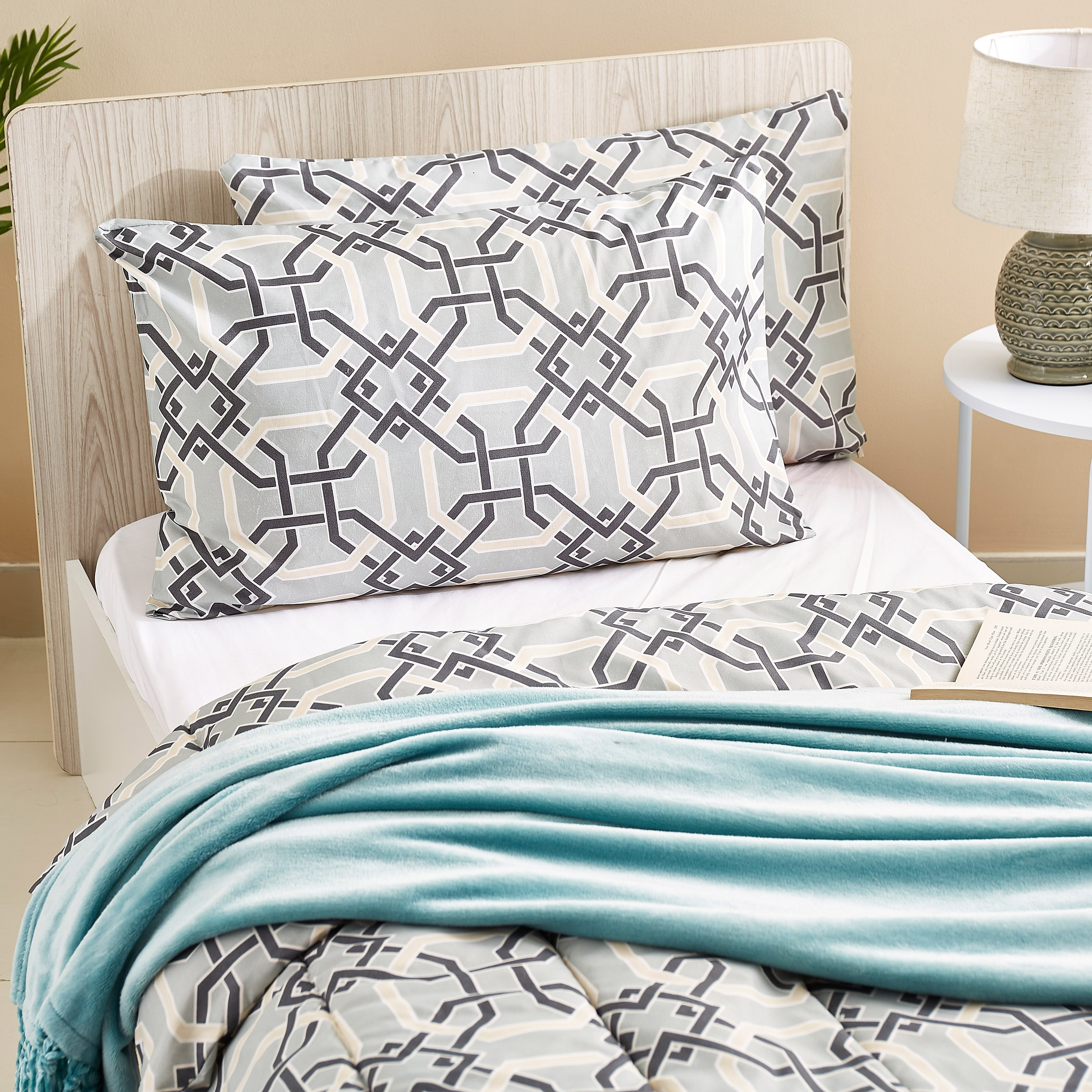 Matrix Haevey Microfibre Single Comforter - 150x220 cm-PROMO_HB_AE_B1G1_250925-image-4