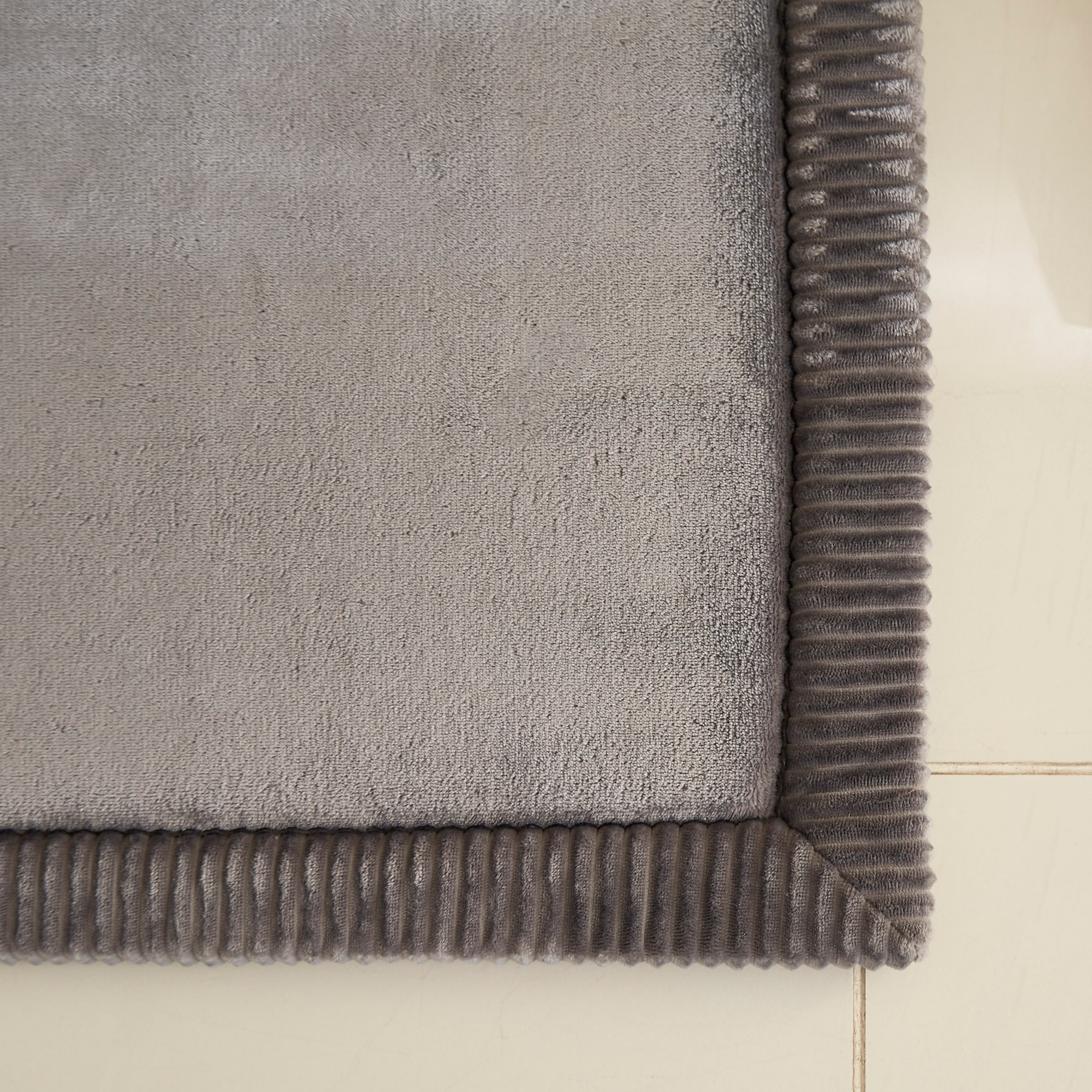 Lavish Extra Large Memory Foam Bath Mat - 60x120 cm-PROMO_HB_AE_B2G2_011025-image-2