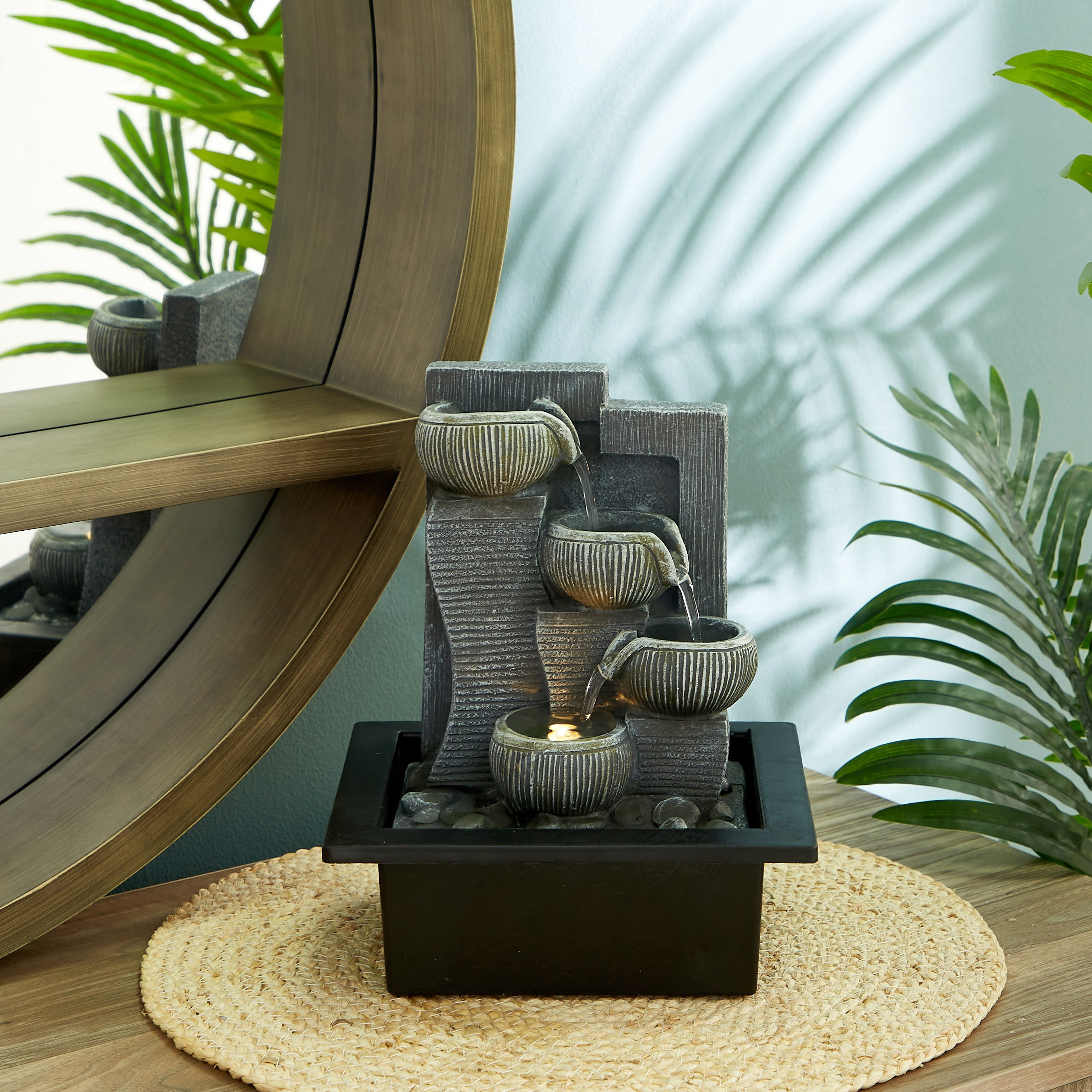 Amber Modern Fountain with 1 Yellow Light - 21x17x25 cm-hbxhomeware-hbxdecorandfurnishings-image-1