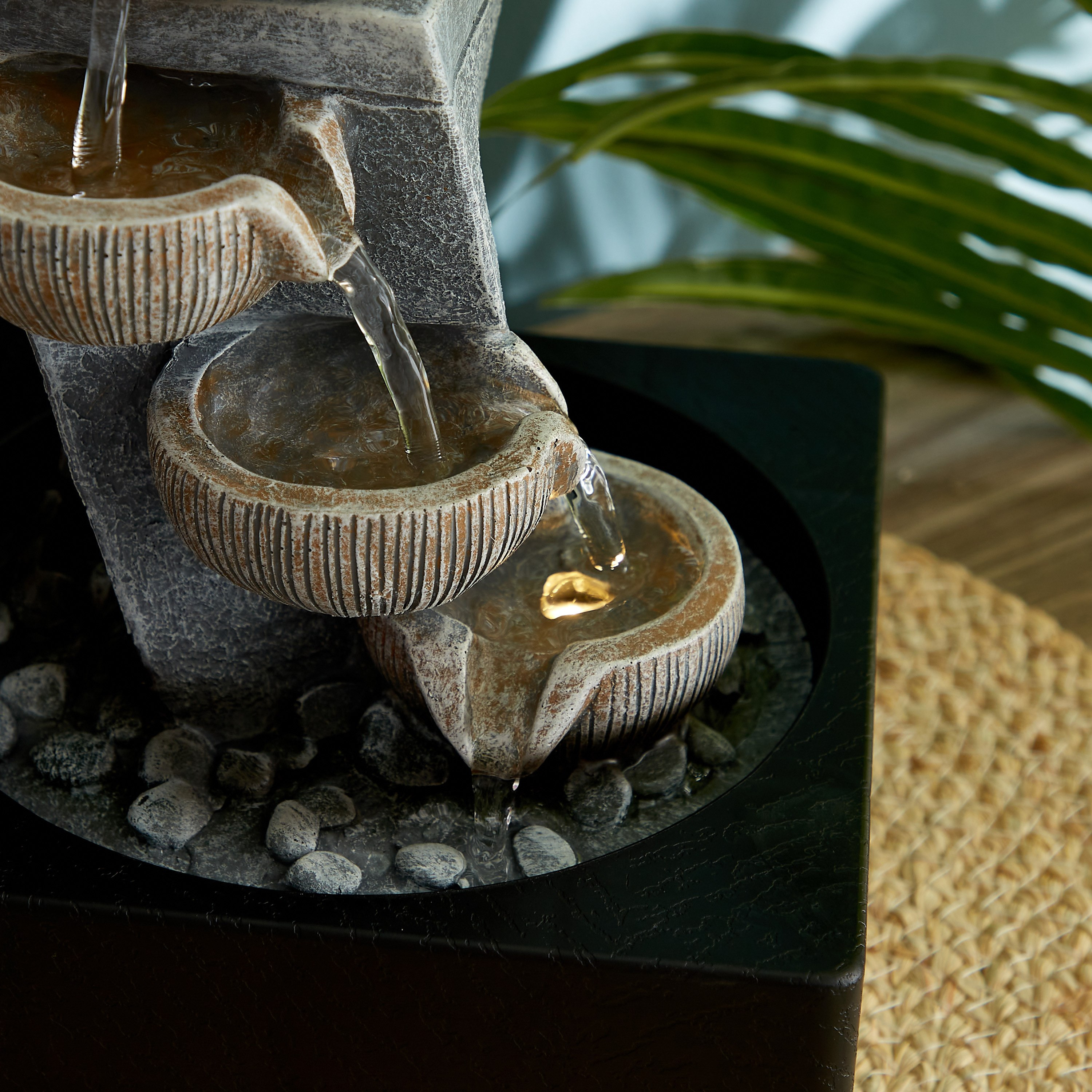 Amber Modern Twisted Fountain with 1 Yellow Light - 18x18x25 cm-PROMO_HB_AE_B1G1_250925-image-2
