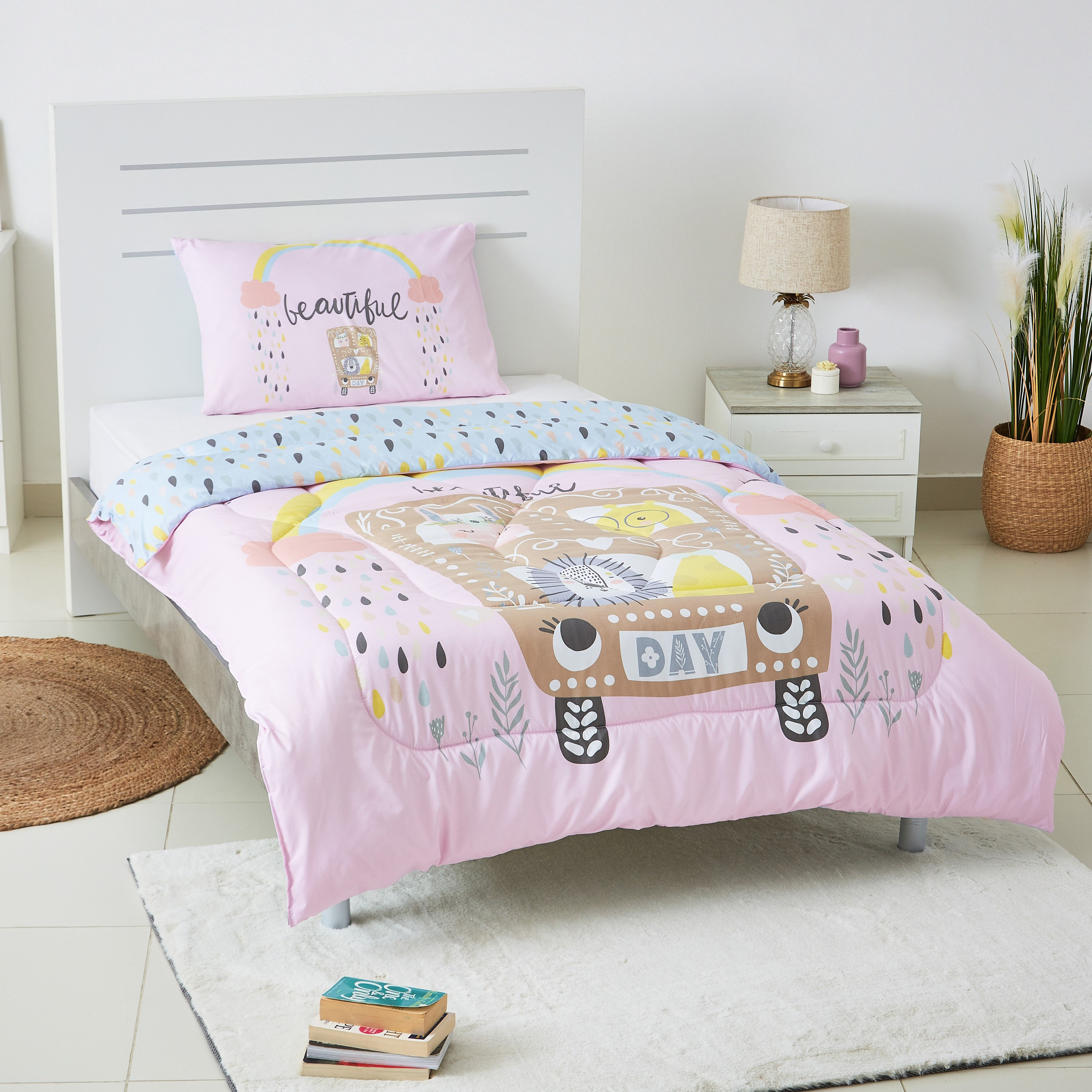 طقم لحاف مزدوج قطعتين بطبعات بيوتيفول رقميّة من موديش- 160x220 سم-hbxhomeware-hbxkidsandyouth-image-1