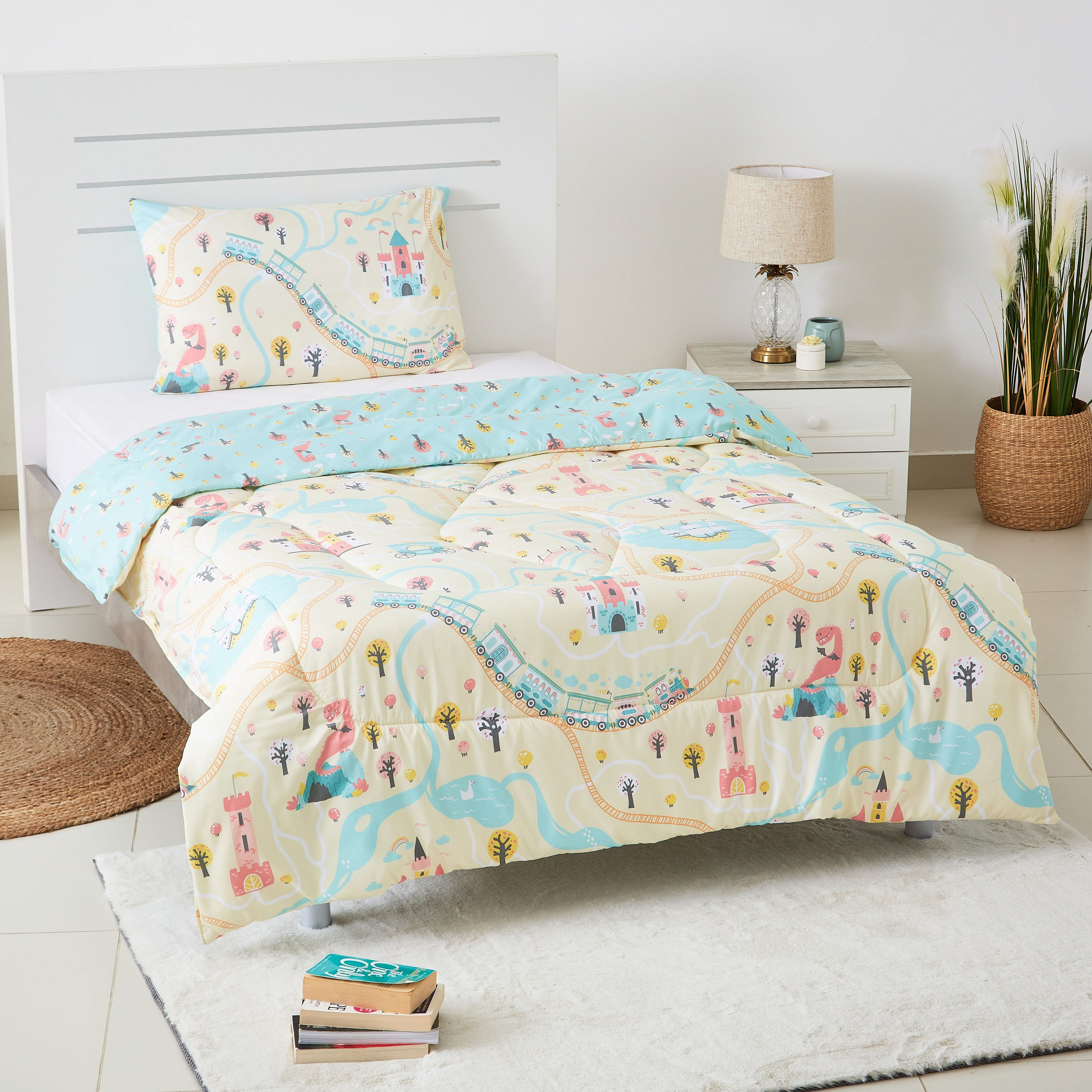 طقم لحاف مزدوج قطعتين بطبعات حكايات خيالية رقميّة من موديش- 160x220 سم-hbxhomeware-hbxkidsandyouth-image-1