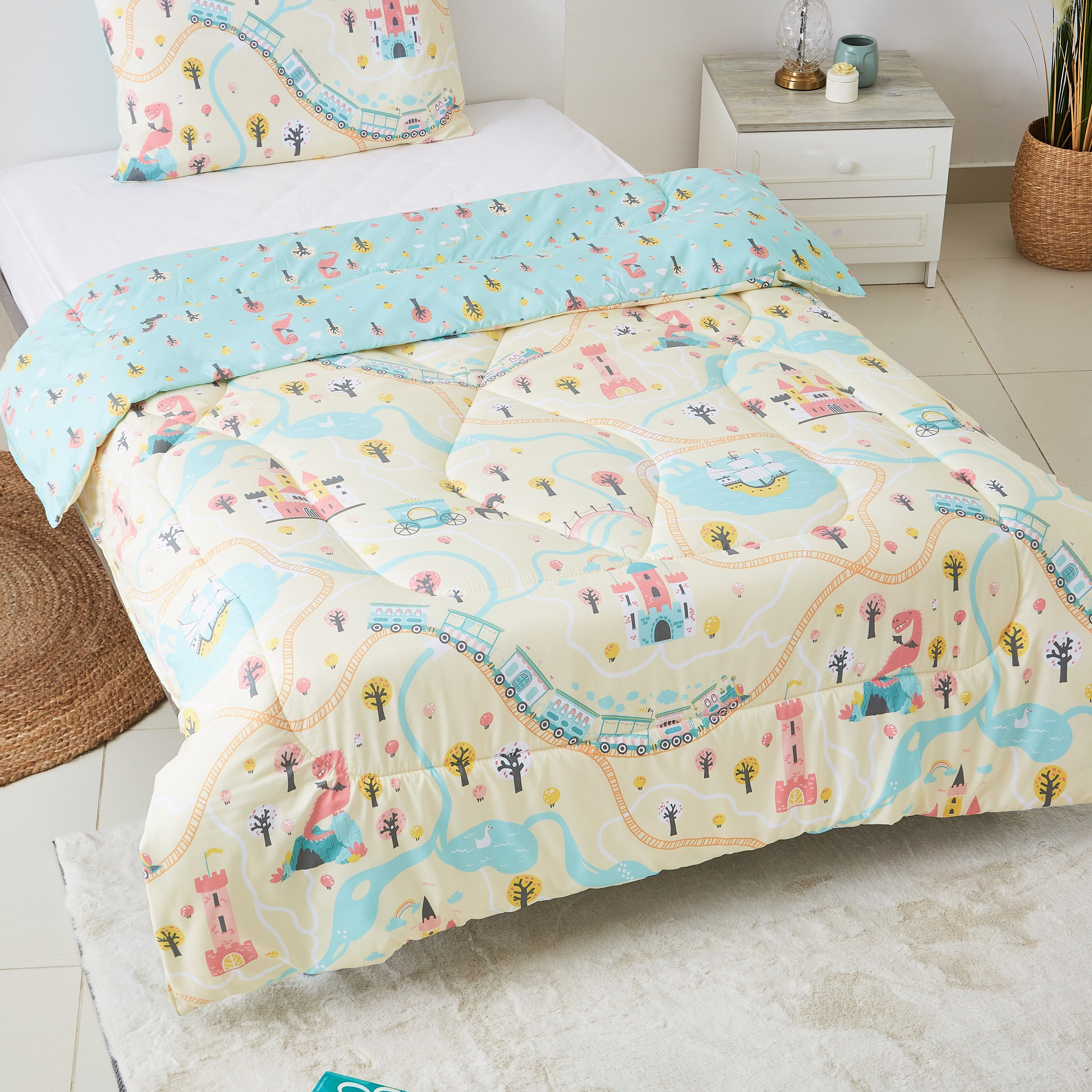 طقم لحاف مزدوج قطعتين بطبعات حكايات خيالية رقميّة من موديش- 160x220 سم-hbxhomeware-hbxkidsandyouth-image-2