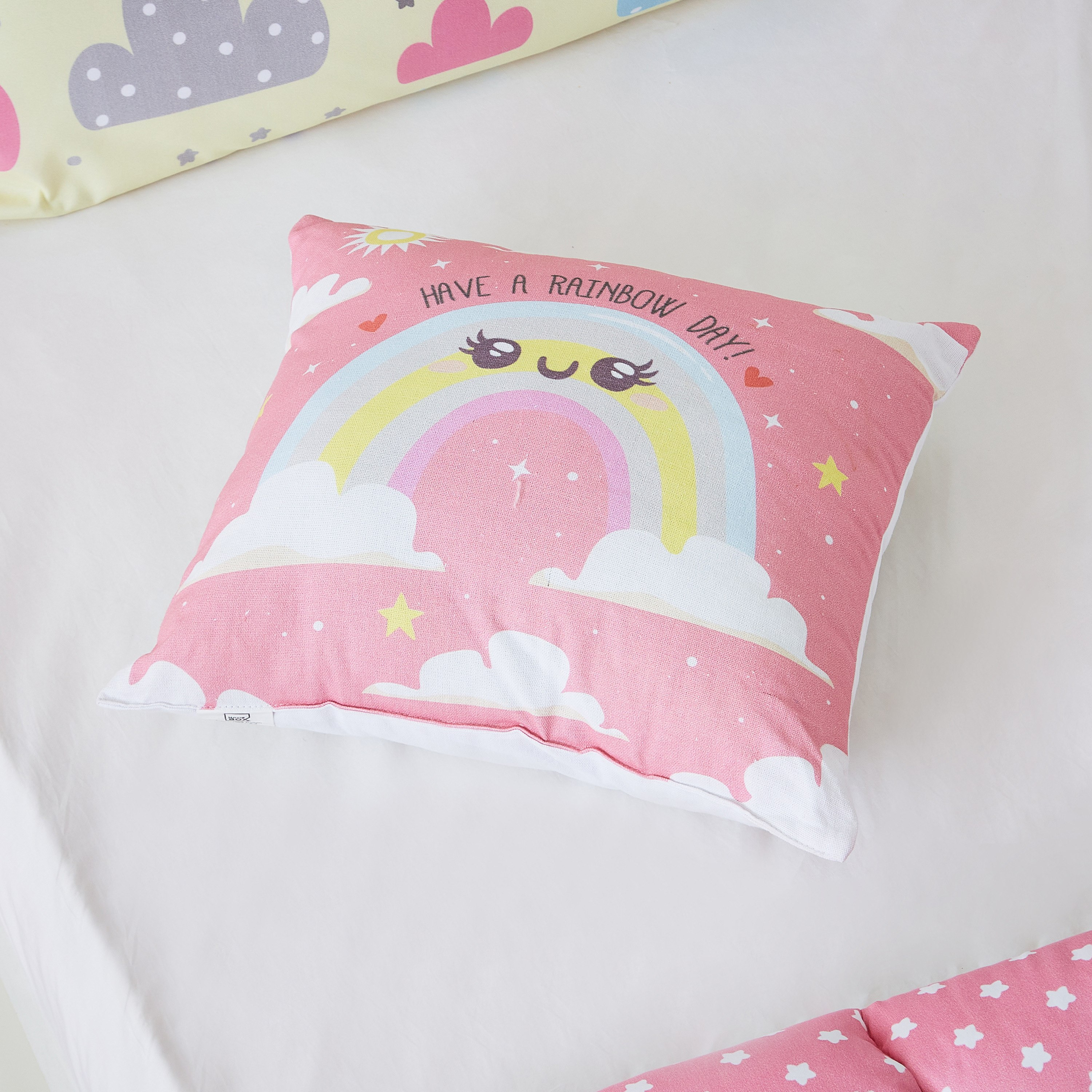 وسادة محشوة بطبعات قوس قزح ديجيتال من موديش - 40x40 سم-hbxhomeware-hbxkidsandyouth-image-1