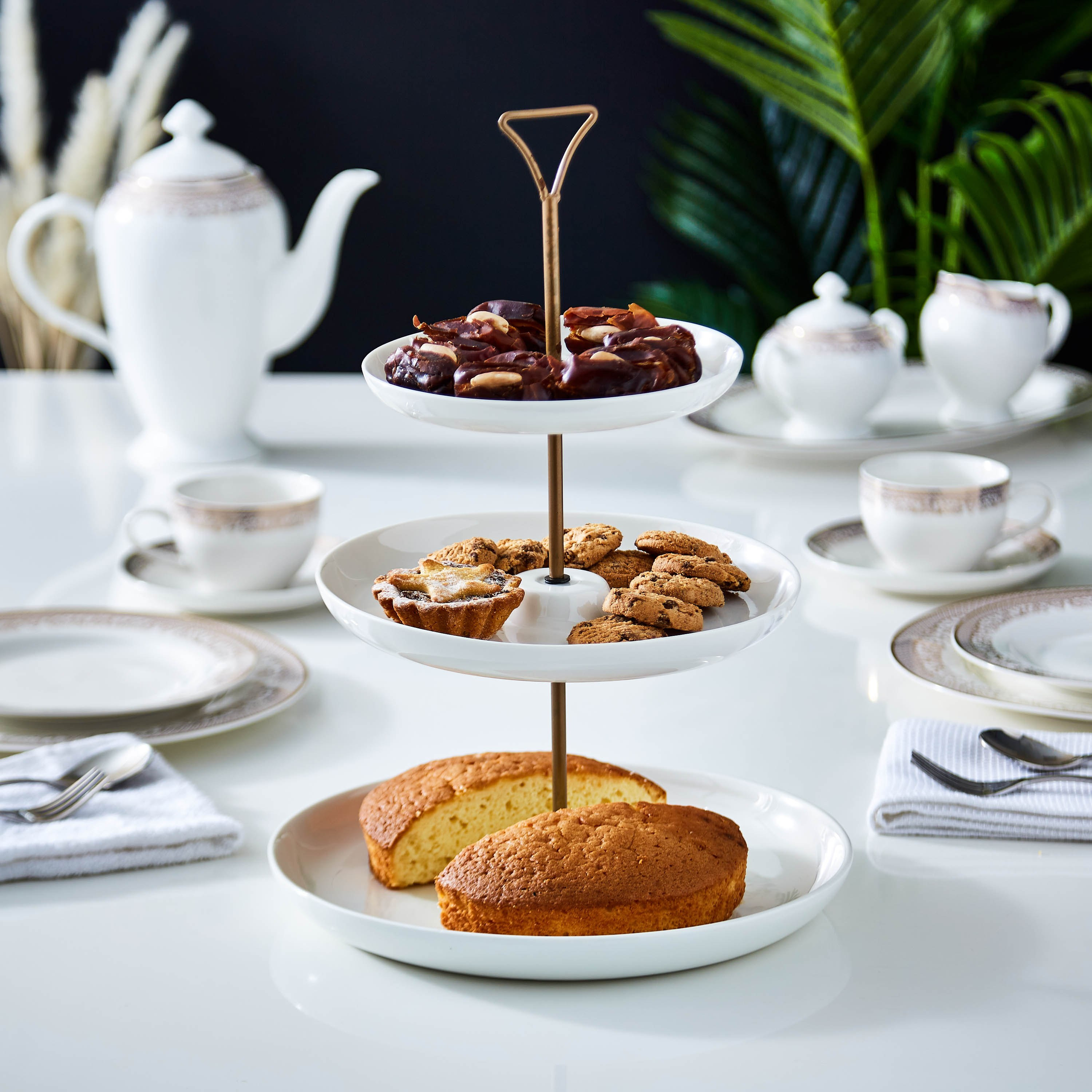 صحن تقديم مستدير 3 طوابق بحامل معدني من فيست-hbxdecorandfurnishings-tabletop-serveware-image-4