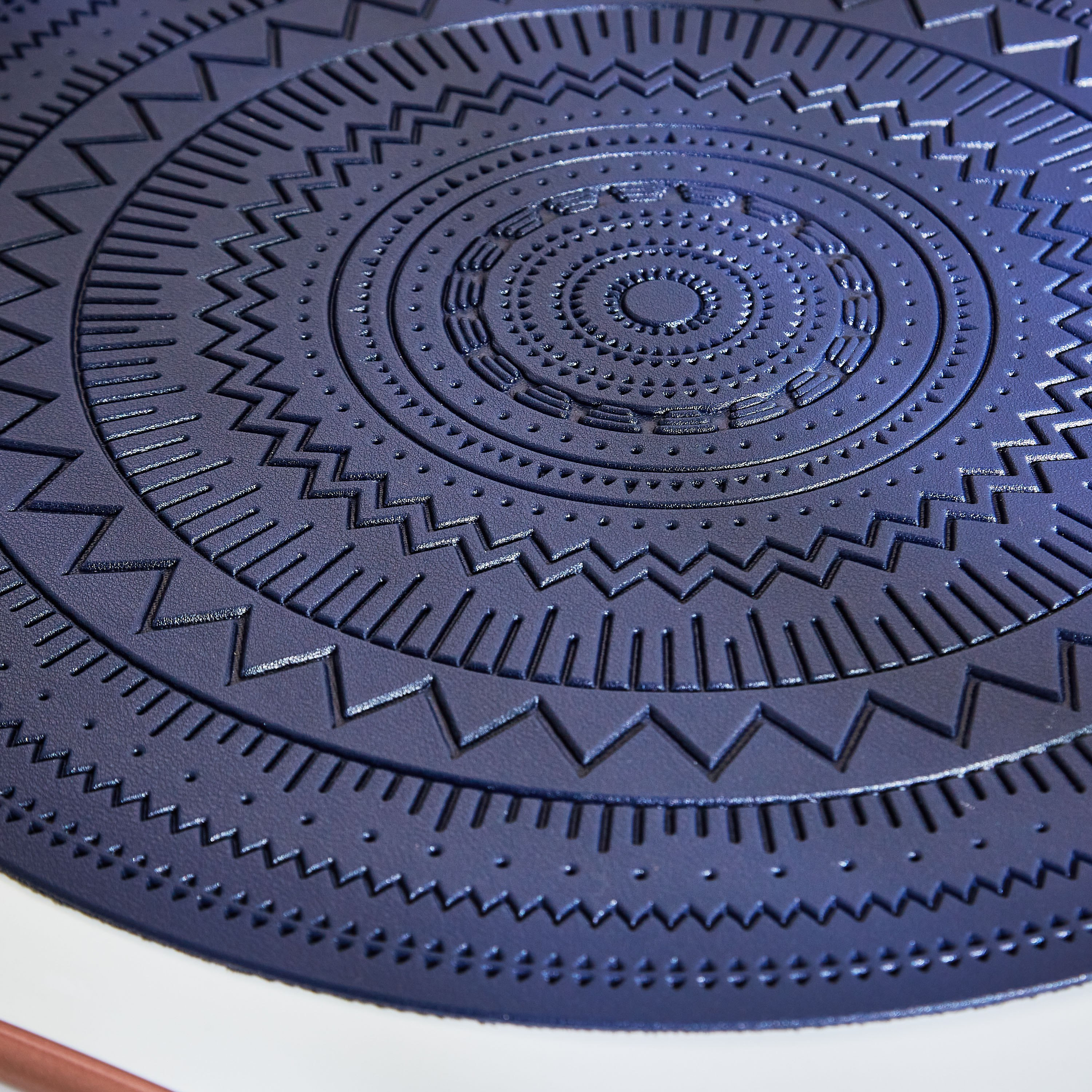 لبادة صحون من كلوريد البولي فينيل من ويلو - 38 سم-hbxdecorandfurnishings-homefurnishings-tablelinens-image-2
