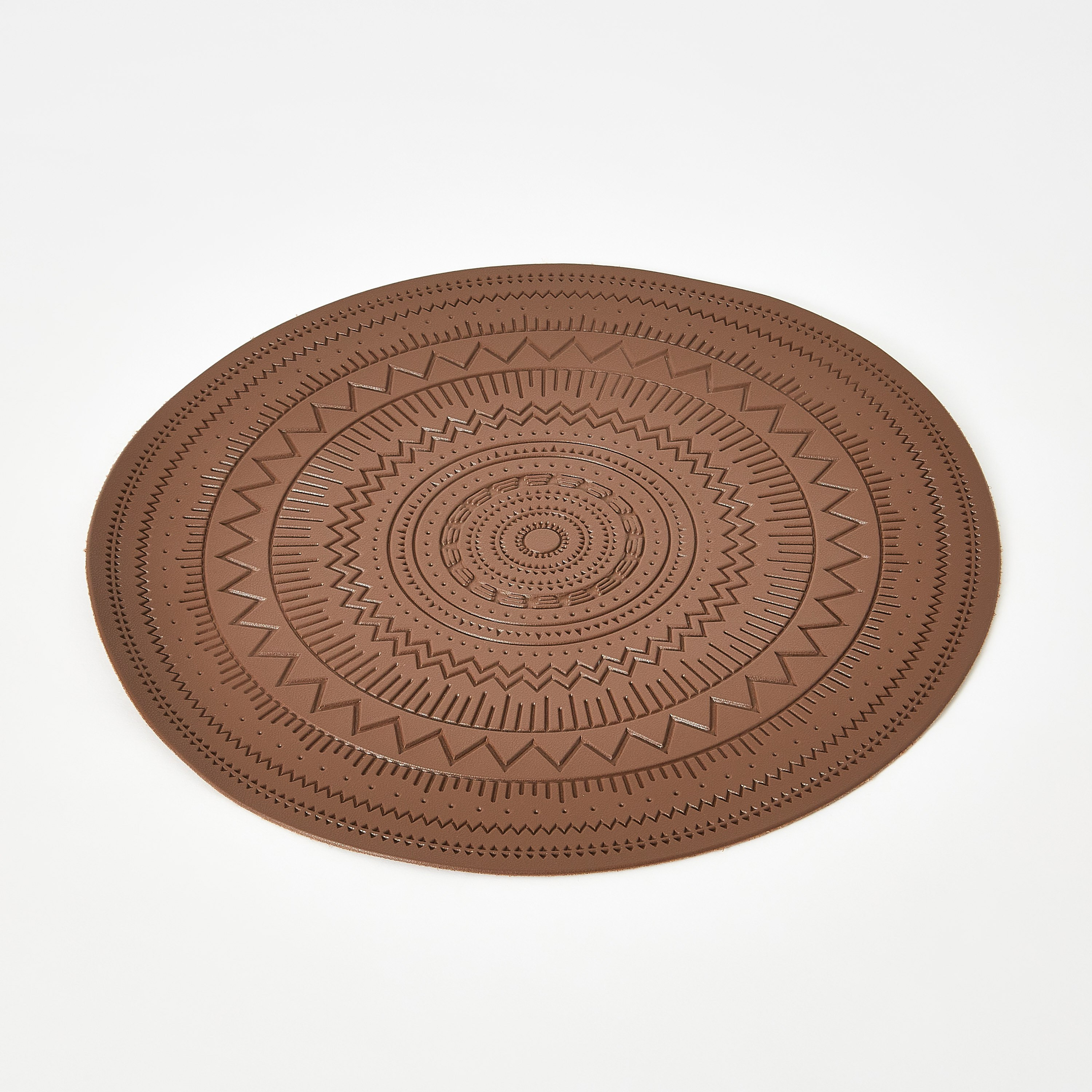 لبادة صحون بي في سي  - 38 سم-hbxdecorandfurnishings-homefurnishings-tablelinens-image-4