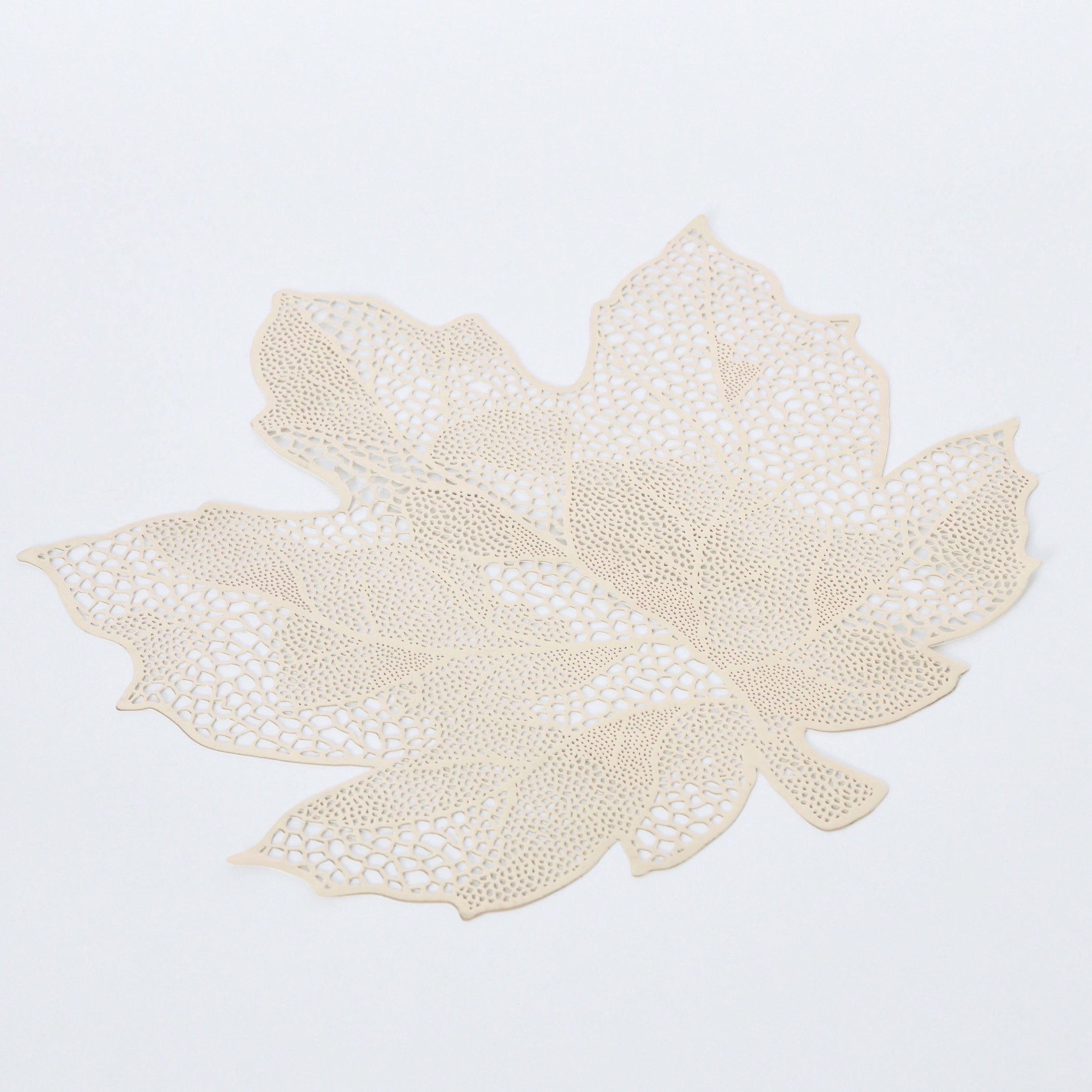 Maple Leaf PVC Placemat - 42x43 cm-hbxdecorandfurnishings-homefurnishings-tablelinens-image-4