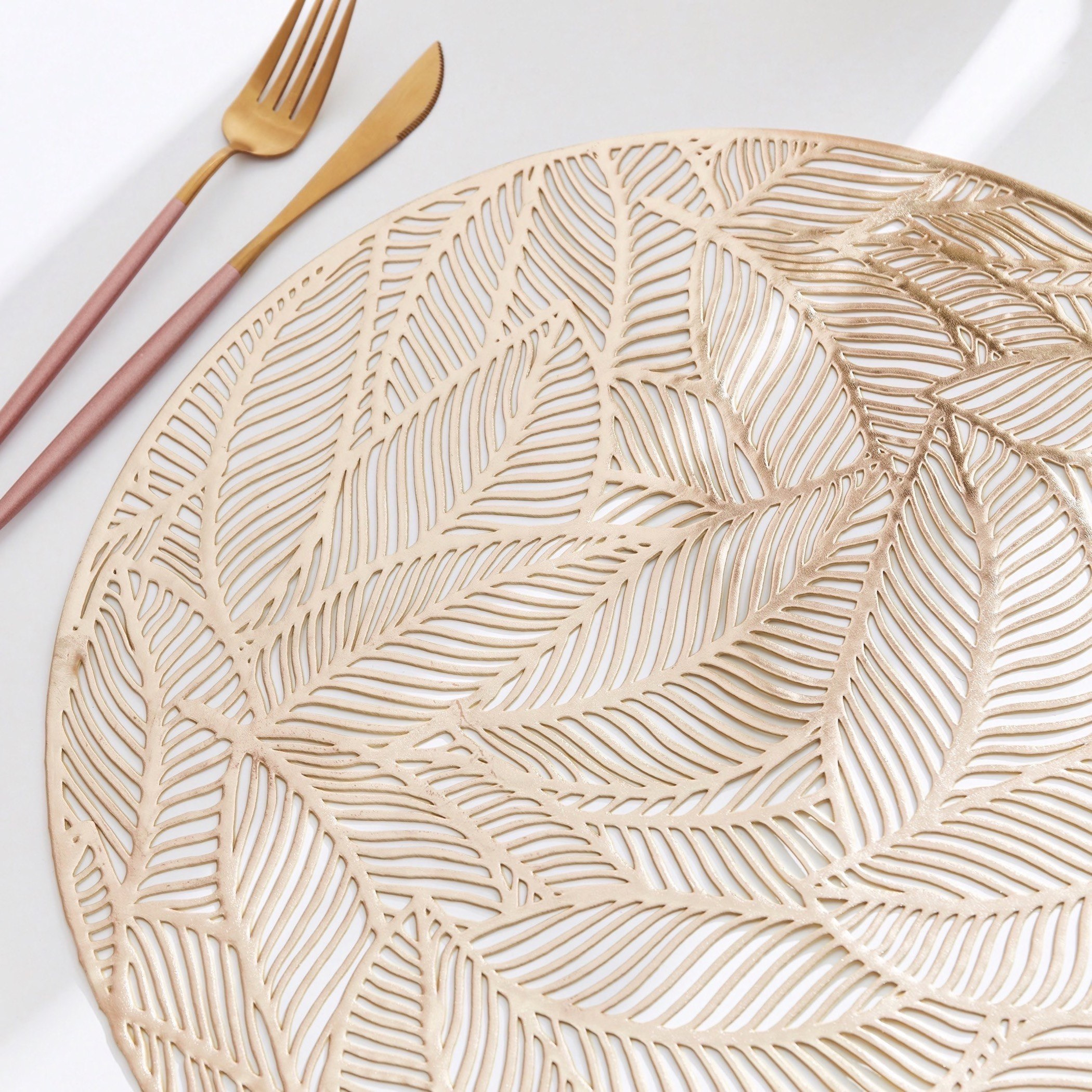 لبادة صحون بي في سي من أسمارا - 38 سم-hbxdecorandfurnishings-homefurnishings-tablelinens-image-2