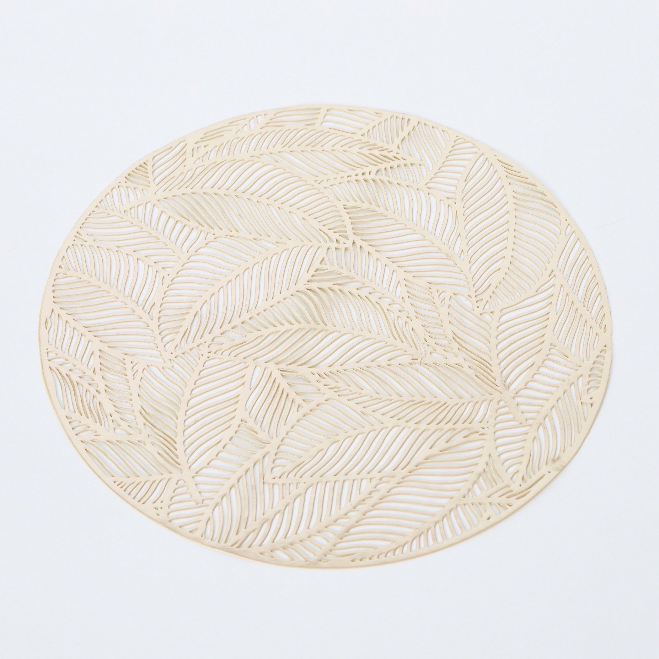 لبادة صحون بي في سي من أسمارا - 38 سم-hbxdecorandfurnishings-homefurnishings-tablelinens-image-4