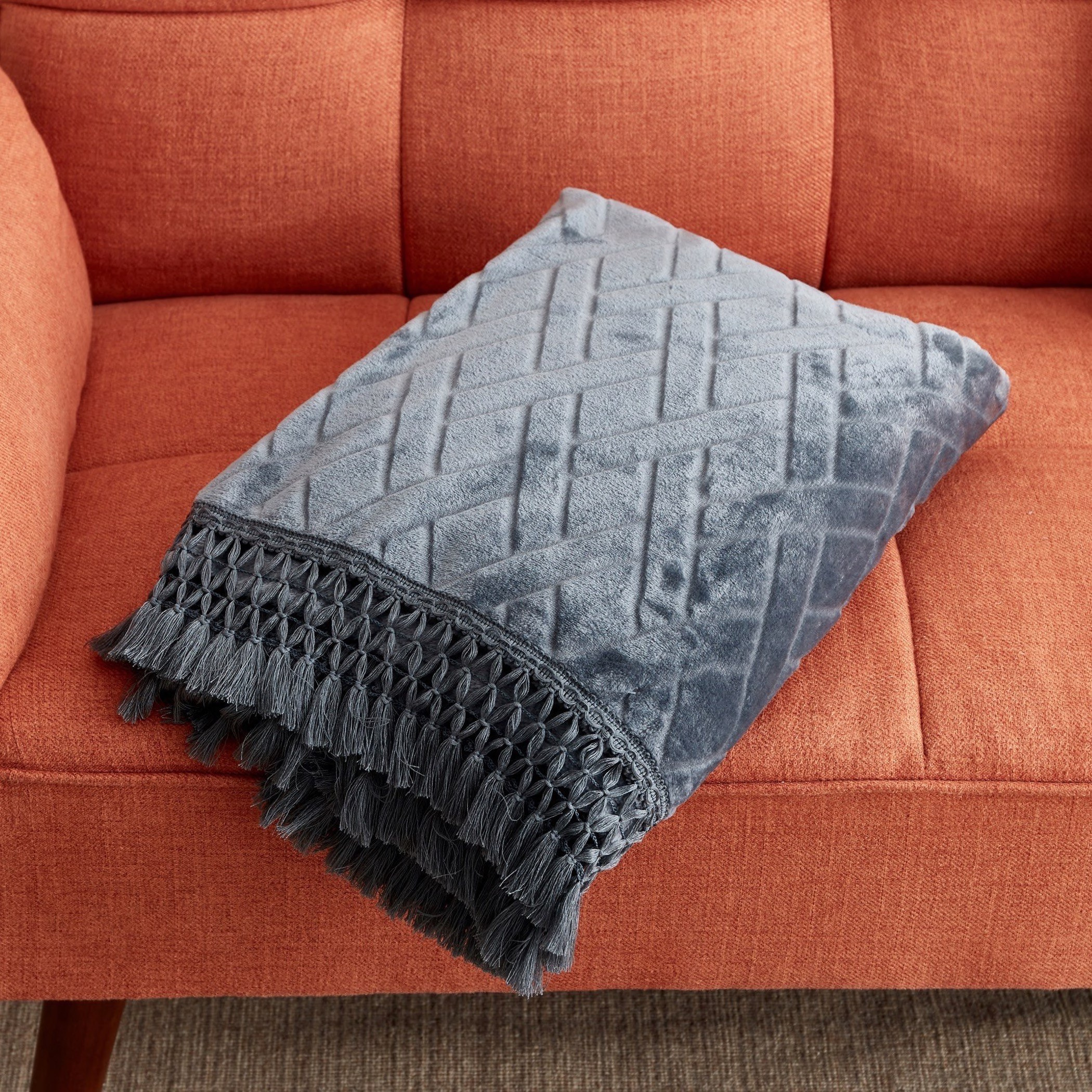 بطانية فلانيل بنقوش لؤلؤ - 130x170 سم-hbxhomeware-hbxbedroom-image-3