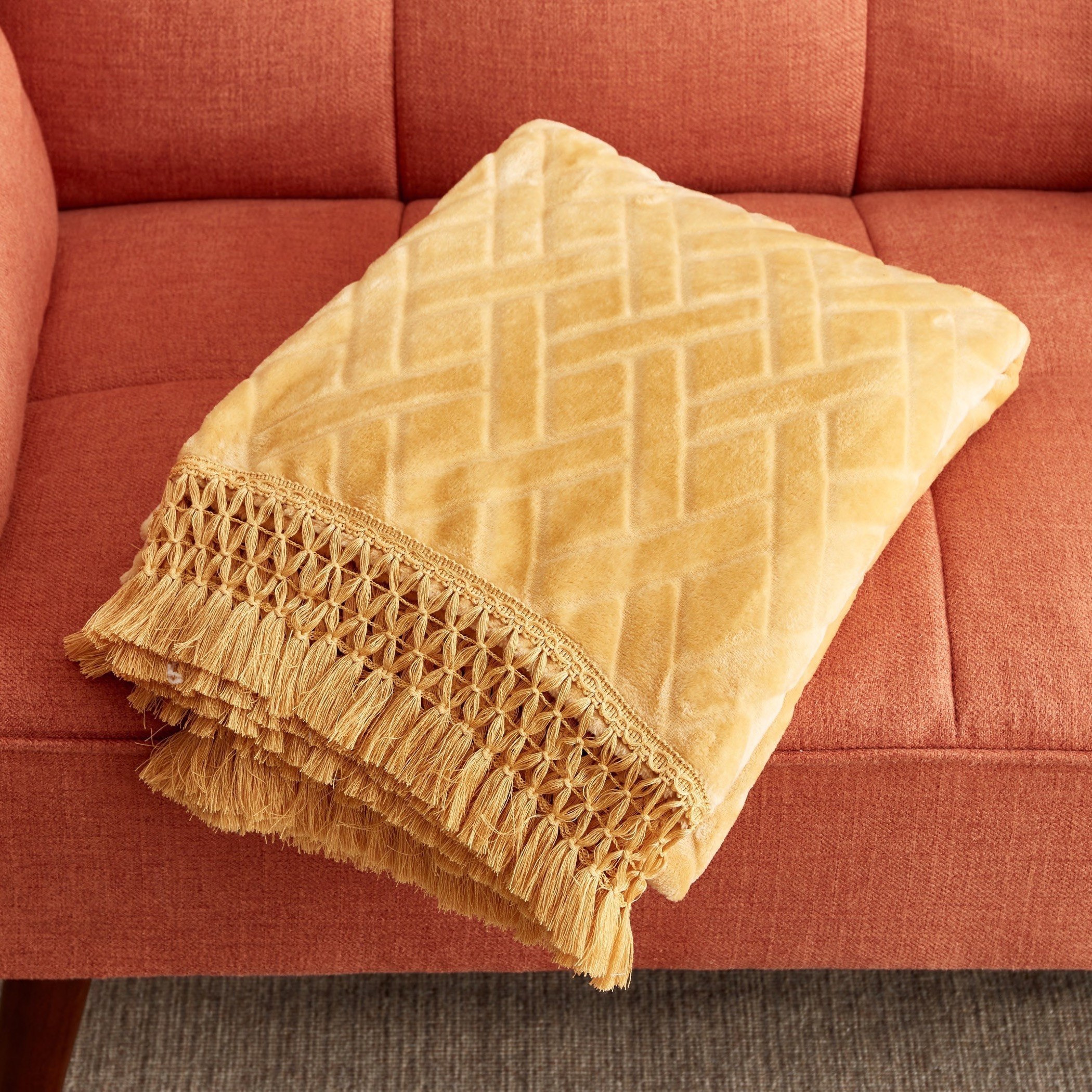 بطانية فلانيل بنقوش لؤلؤ - 130x170 سم-hbxhomeware-hbxbedroom-image-3