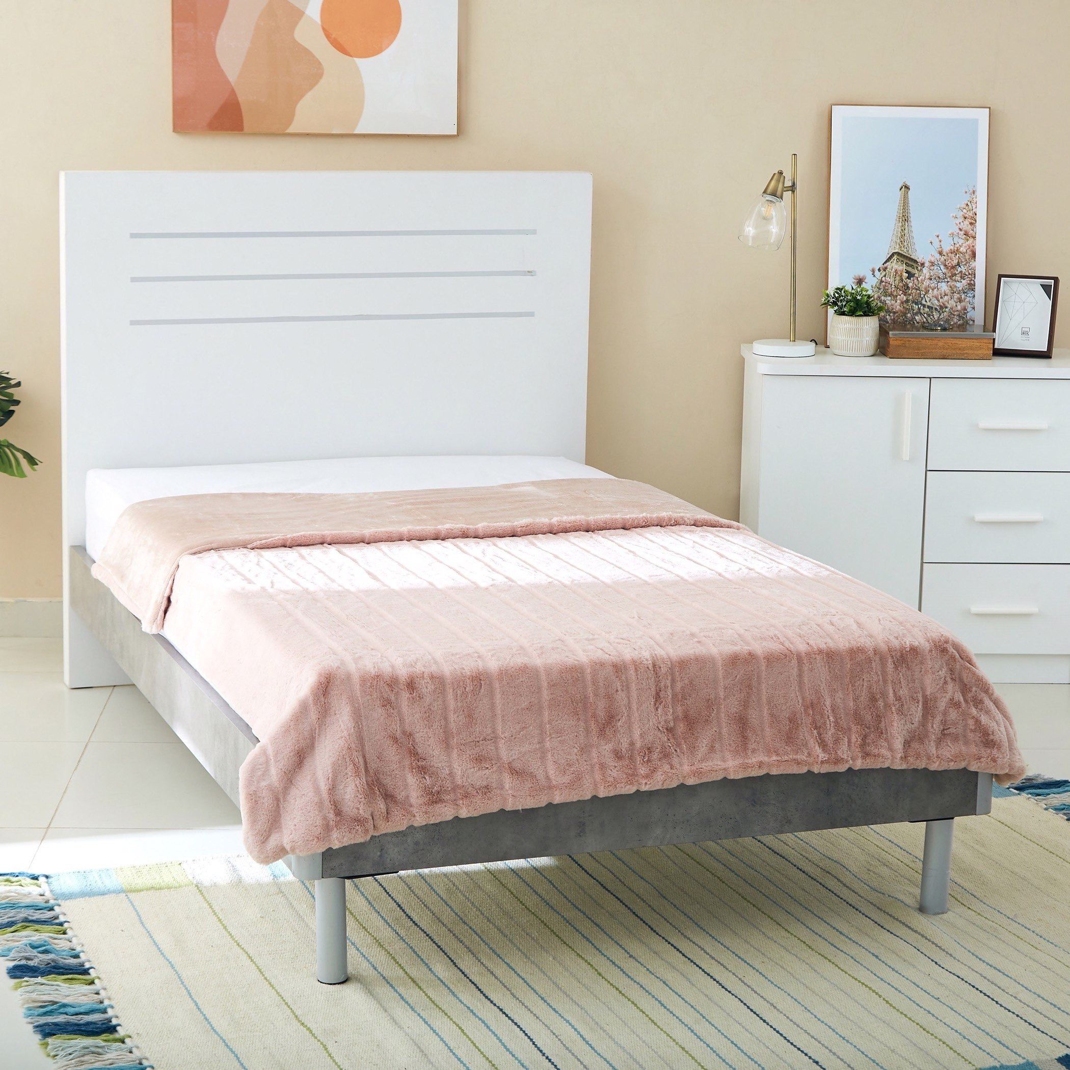 بطّانية فرو صناعي مزدوجة من نيلي - 150x220 سم-hbxhomeware-hbxbedroom-image-2