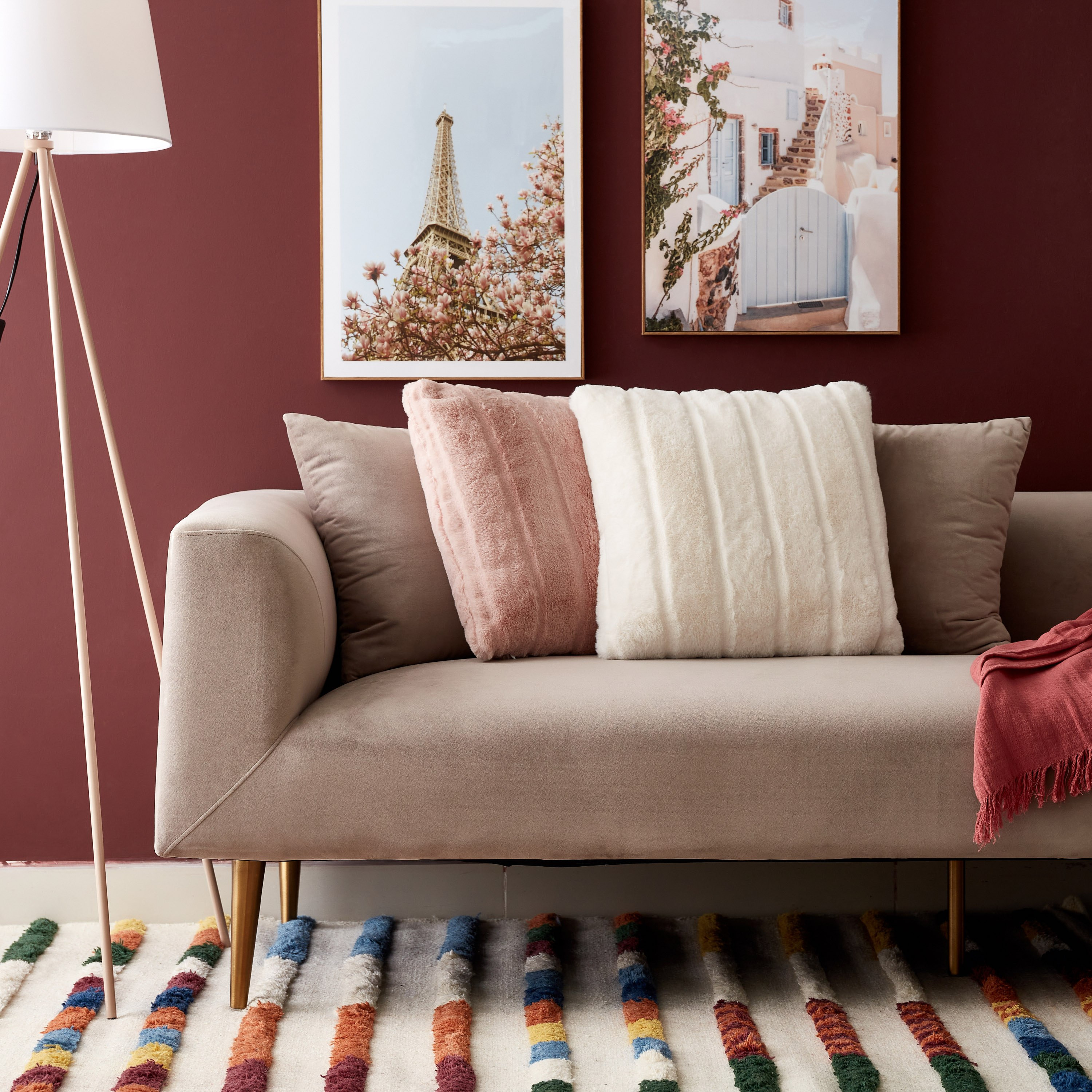 وسادة محشوة جاكار بفرو أرنب صناعي من نيللي - 45x45 سم-hbxlivingroom-furnishings-cushionsandcovers-filledcushions-image-4