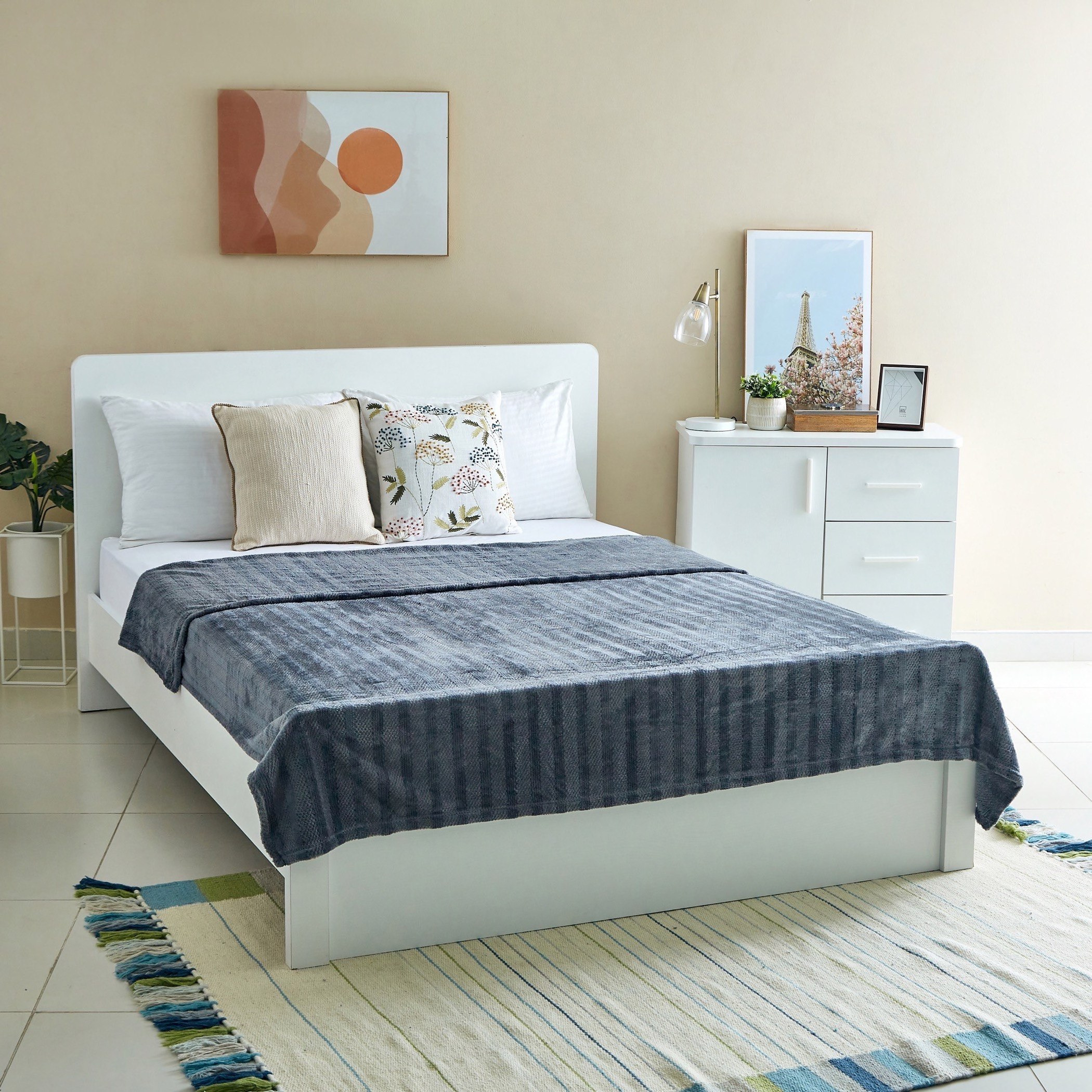 بطانية كوين فلانيل جاكارد من إيميلي - 200x220 سم-hbxhomeware-hbxbedroom-image-5