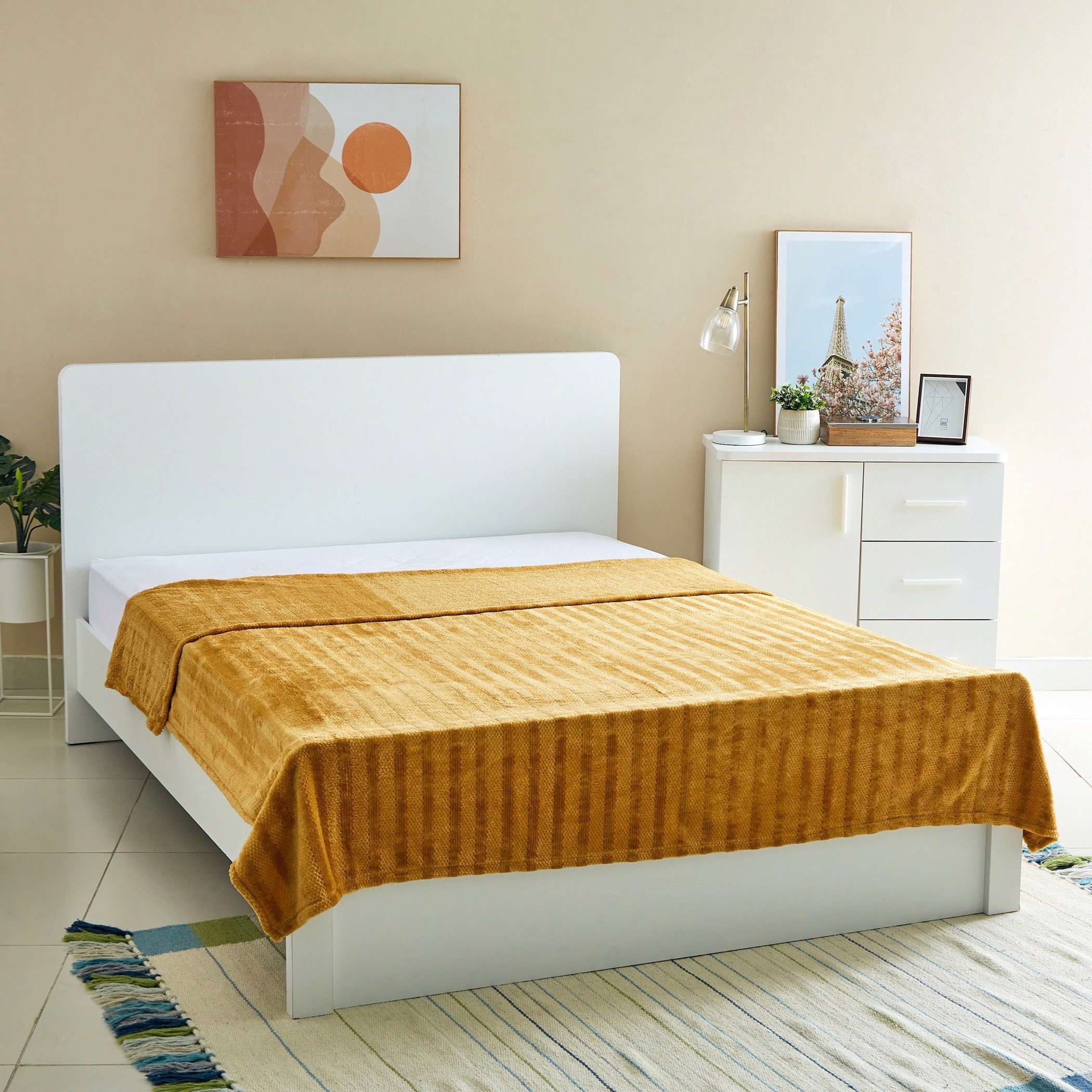 بطانية كوين فلانيل جاكارد من إيميلي - 200x220 سم-hbxhomeware-hbxbedroom-image-1