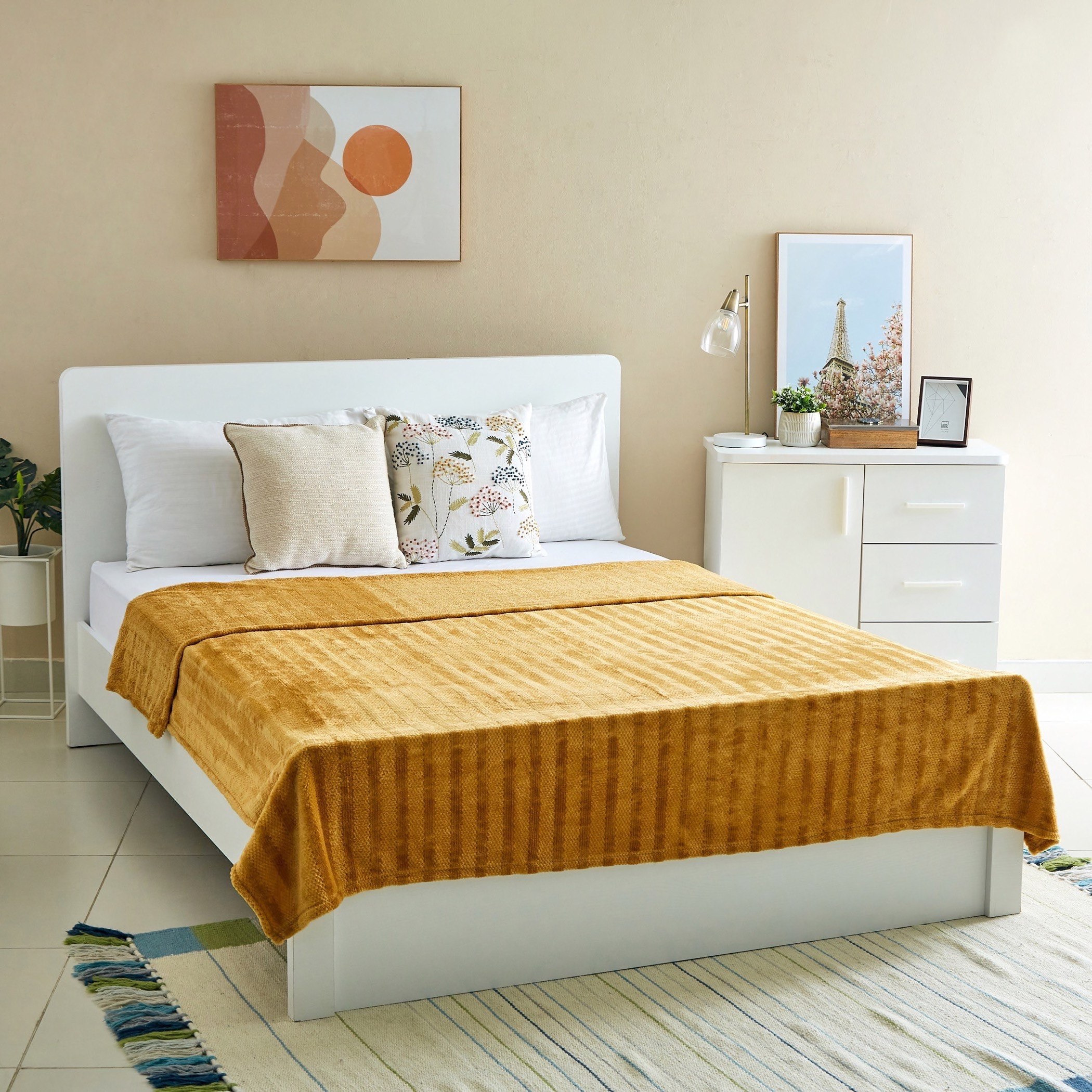 بطانية كوين فلانيل جاكارد من إيميلي - 200x220 سم-hbxhomeware-hbxbedroom-image-4