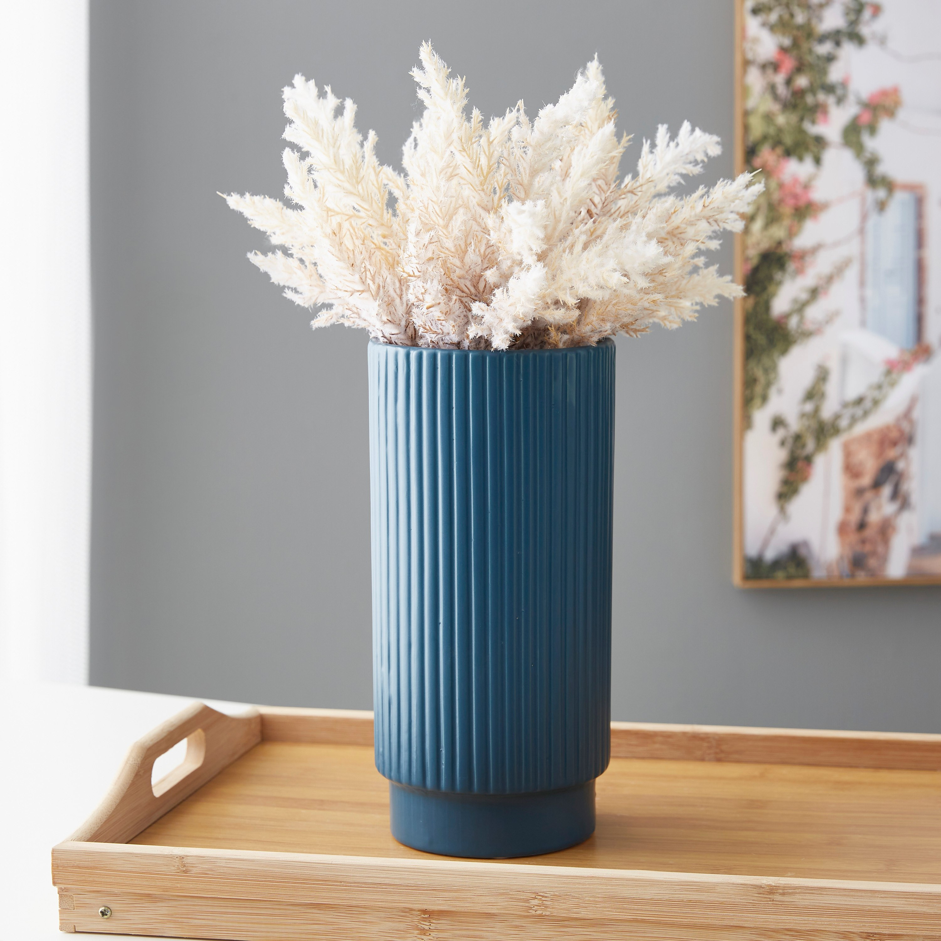 مزهرية سيراميك مضلّعة بحامل من سانسا - 12x12x25 سم-hbxbedroom-decorandaccessories-vases-image-1