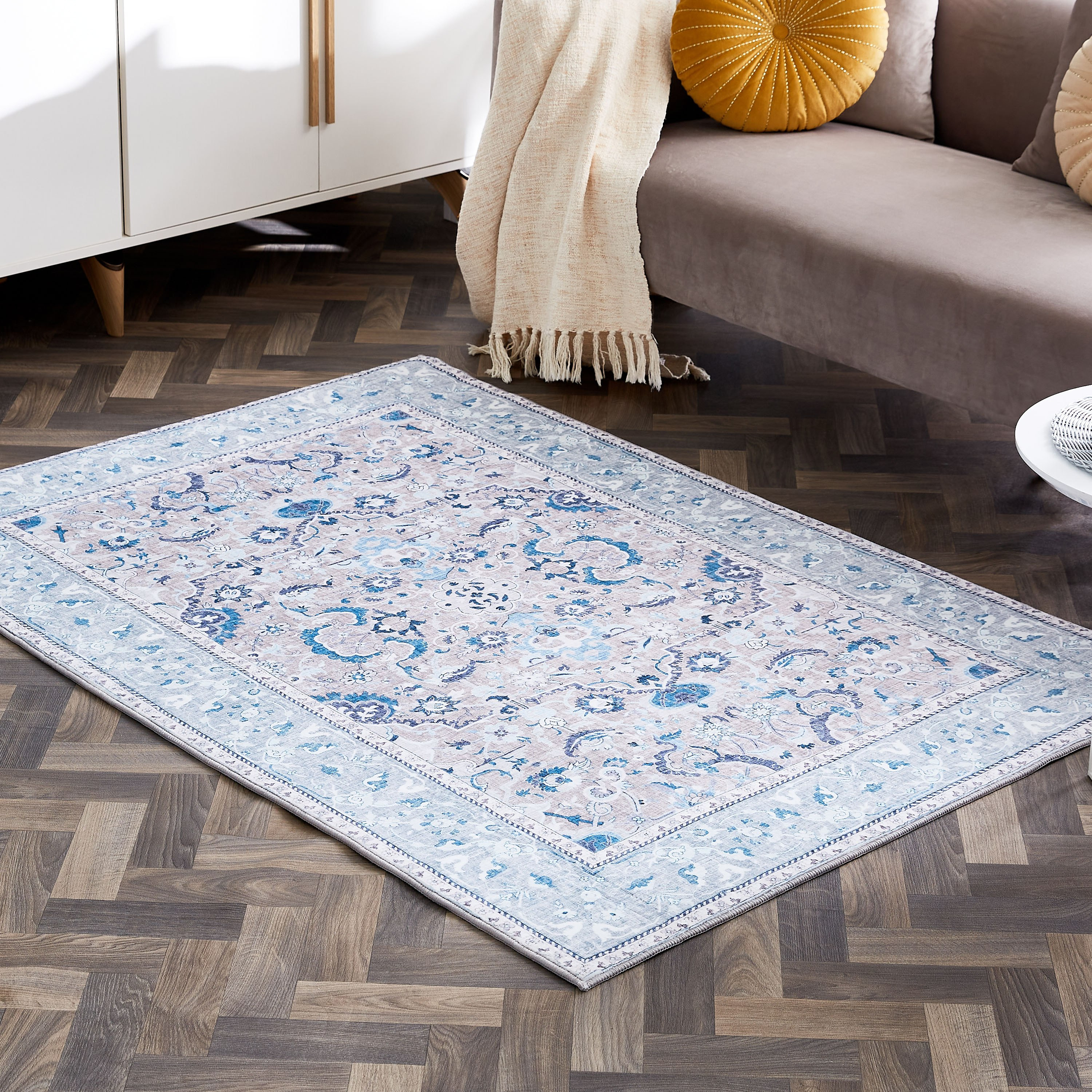 سجادة مخملية من ميراج أليسا - 120x170 سم-hbxdecorandfurnishings-floorcoverings-rugs-image-1