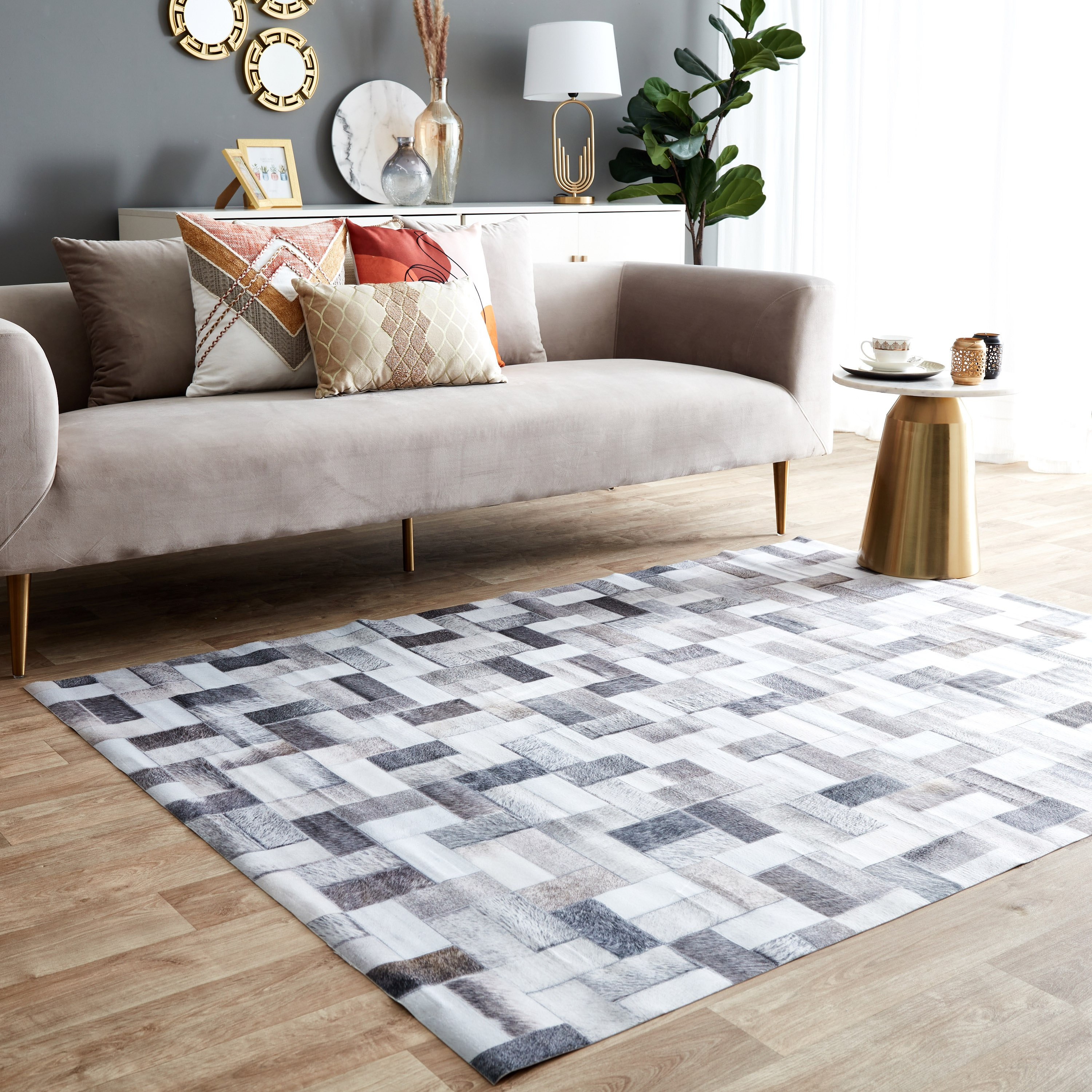 سجادة كبيرة برقعة جلد صناعي من باتش كوا - 150x200 سم-hbxdecorandfurnishings-floorcoverings-rugs-image-5