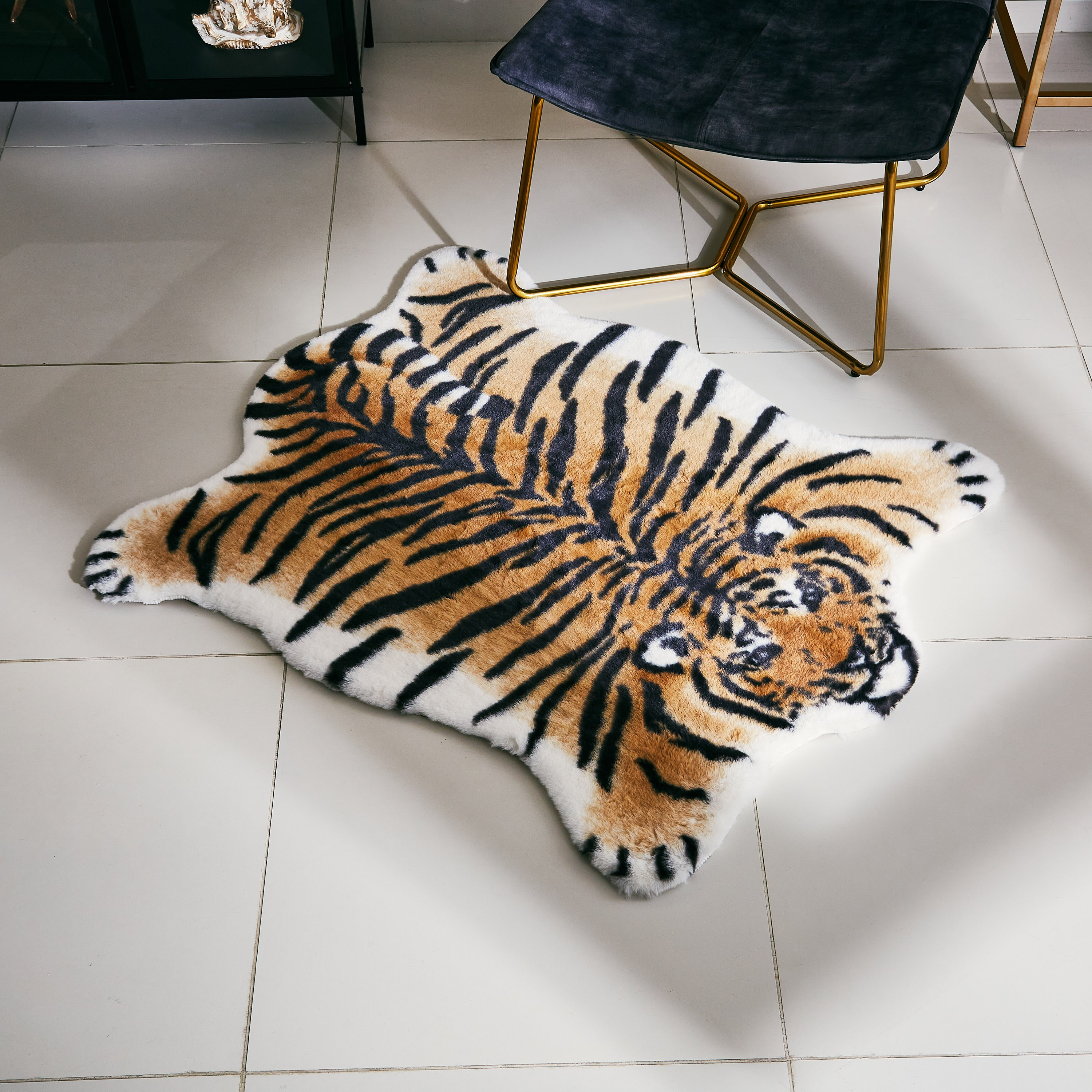 سجادة جلد النمر الصناعي - 90x110 سم-hbxdecorandfurnishings-floorcoverings-rugs-image-1