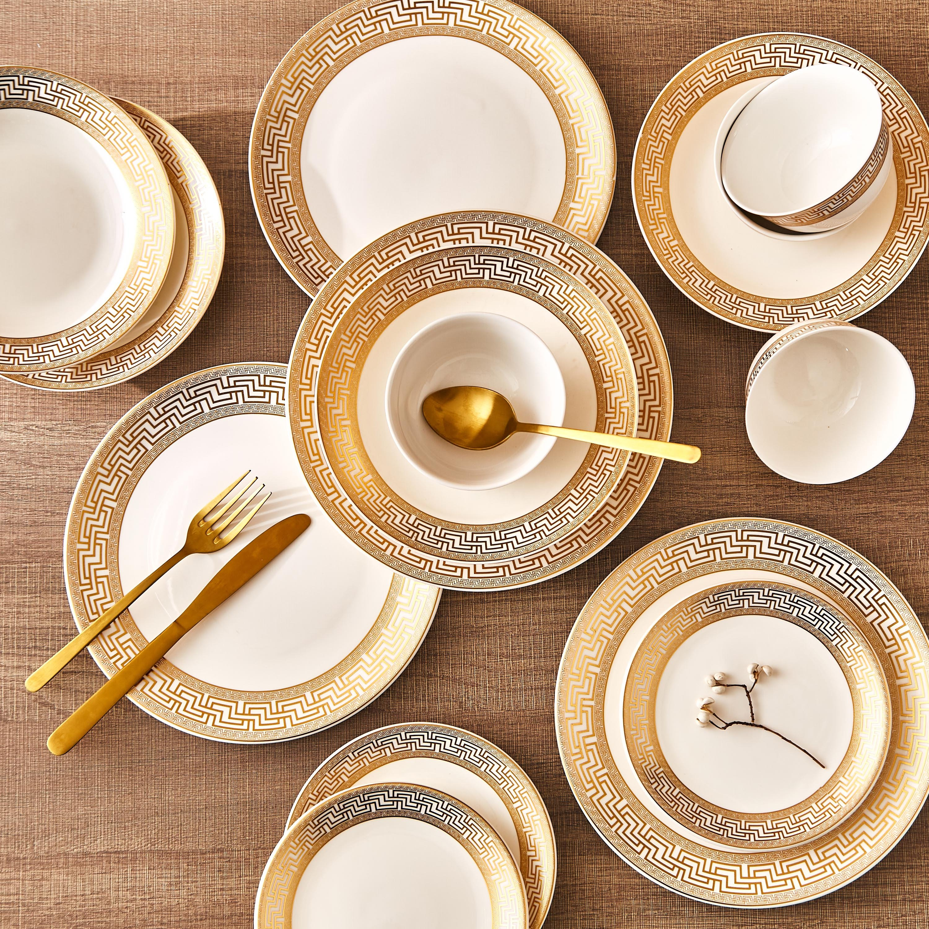 Festive 16-Piece Porcelain Dinner Set-hbxhomeware-hbxkitchen-image-6