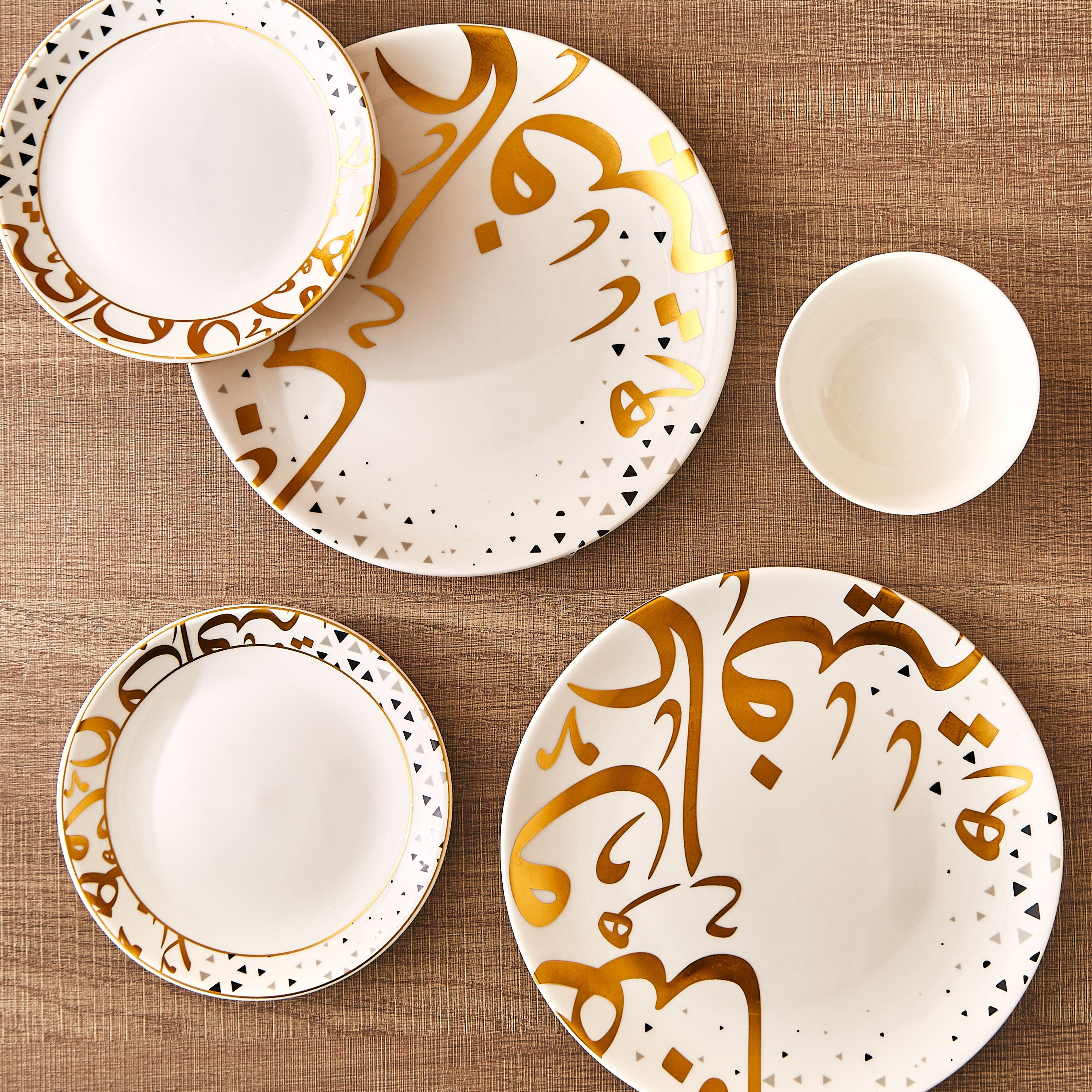 طقم عشاء 12 قطعة - كاليجرافي-hbxhomeware-hbxkitchen-image-2