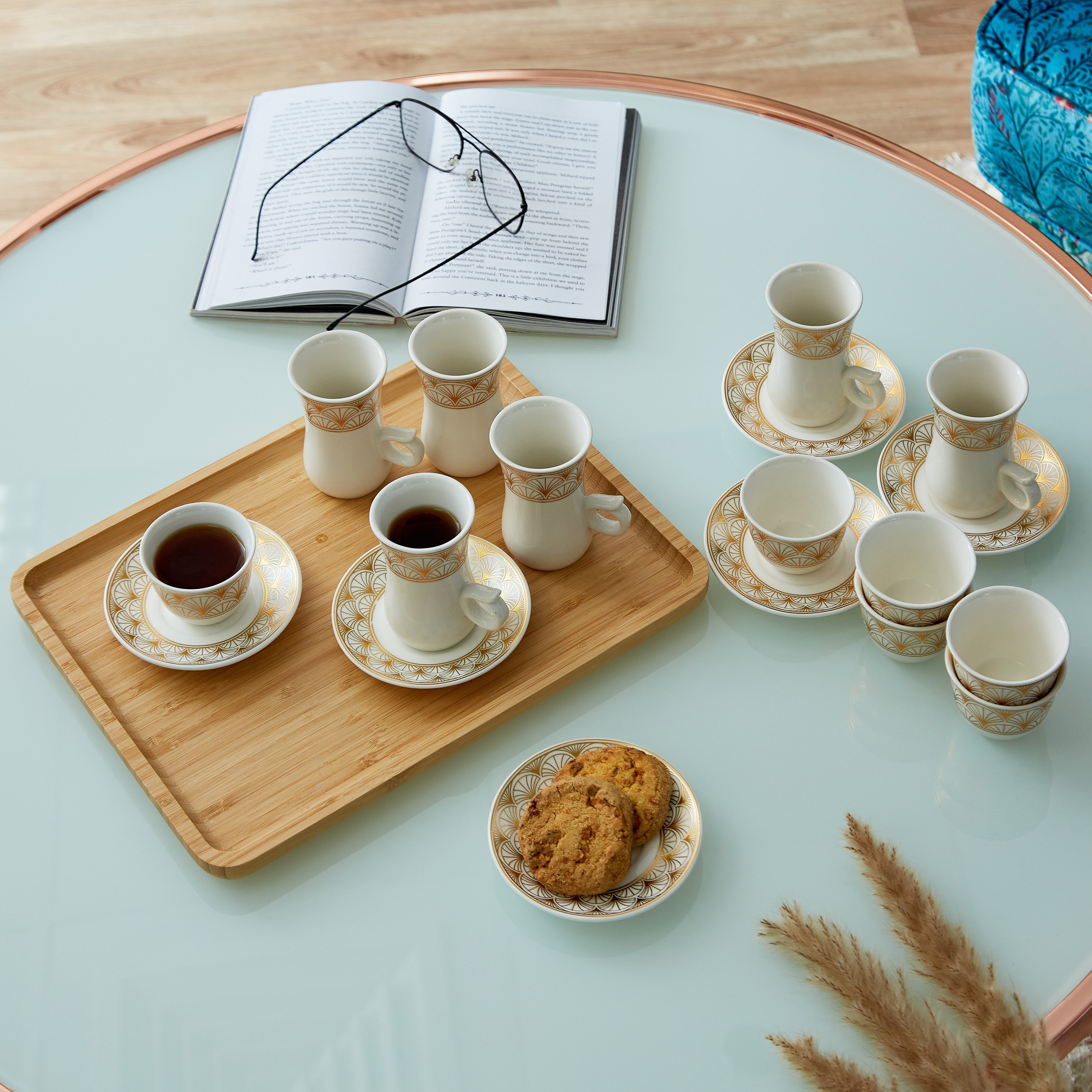 طقم إستكان وقهوة من مافريك - 18 قطعة-hbxhomeware-diningandtabletop-coffeeandteasets-image-1