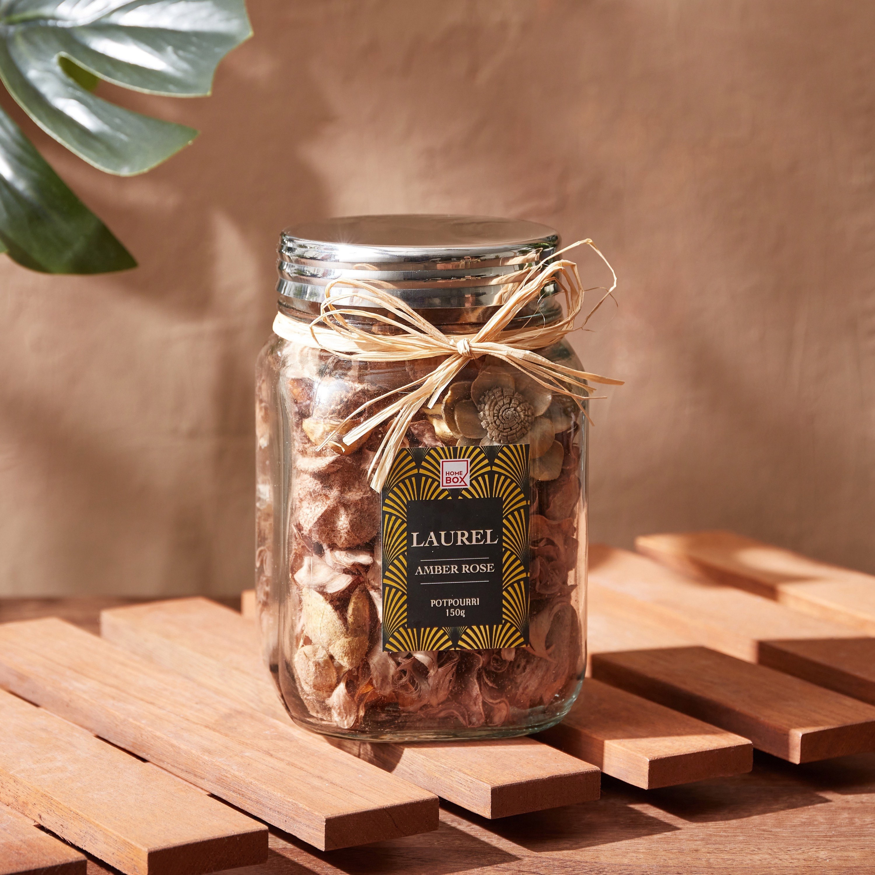 جرة زهور مجففة آمبر روز من لوريل - 150 جرام-hbxhomeware-hbxdecorandfurnishings-image-1