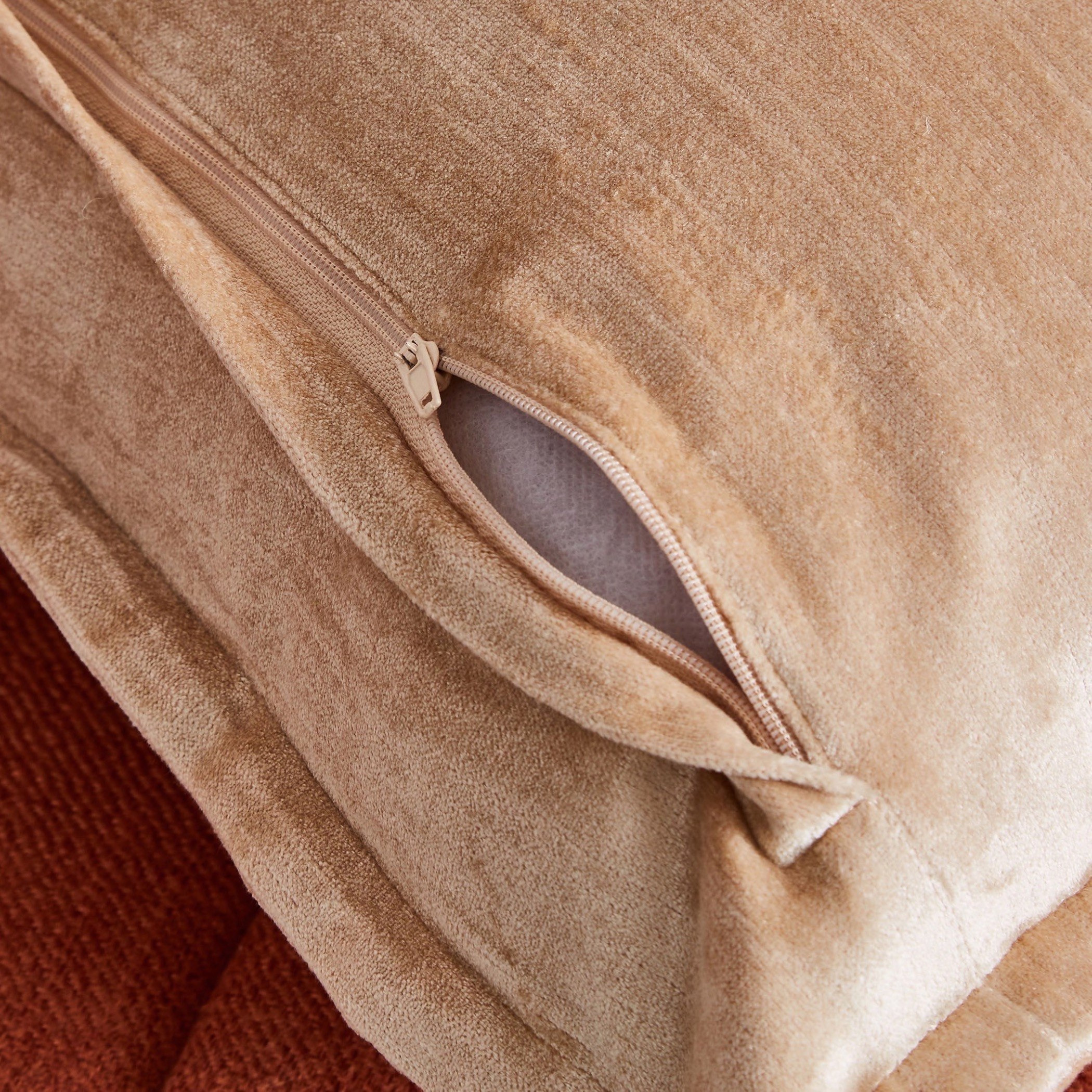 غطاء وسادة مخملي فسكوز من جليز - 45x45 سم-PROMO_HB_AE_B1G1_250925-image-3